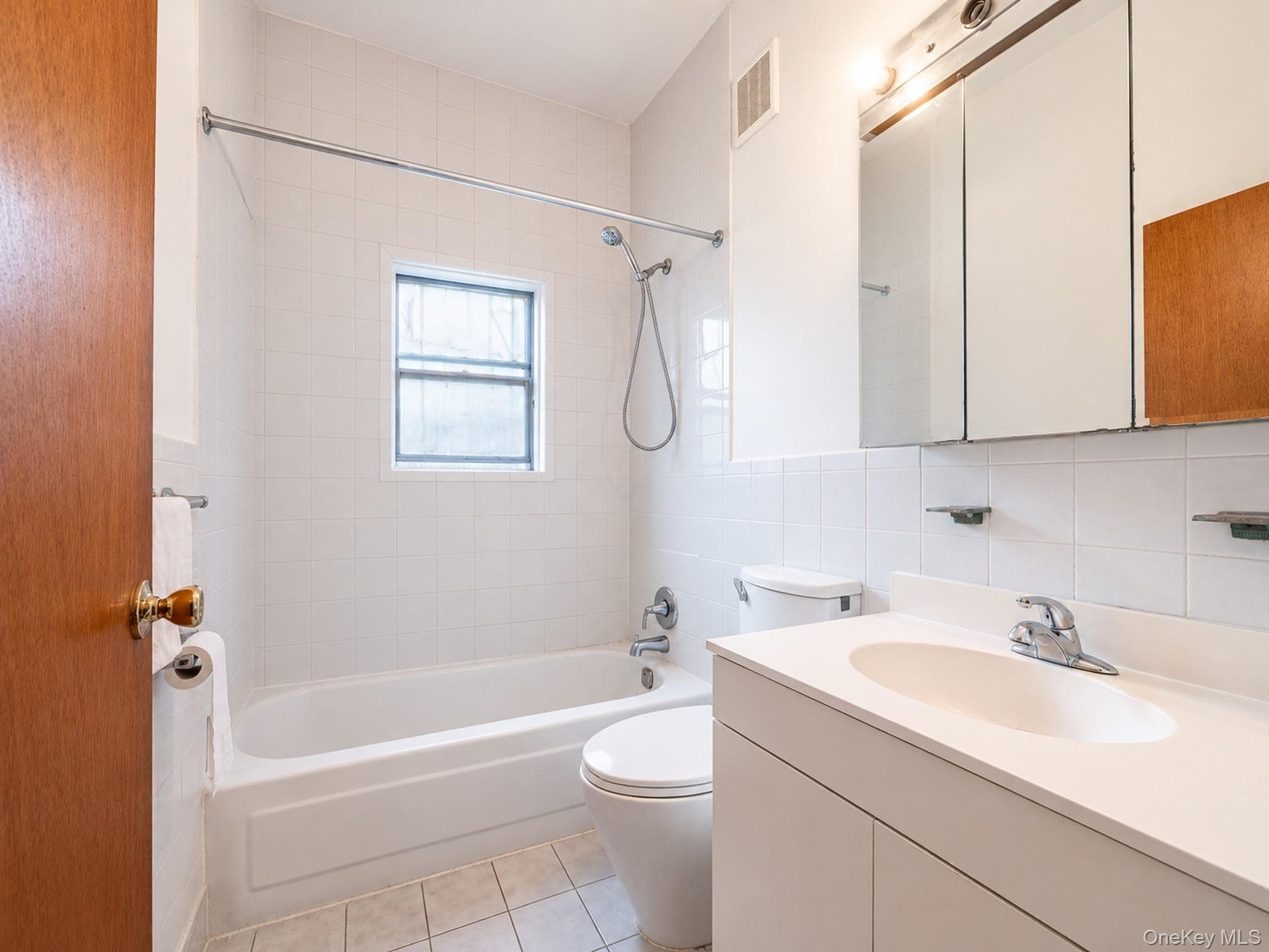 9206 50th Avenue Unit: 1A thumbnail 11