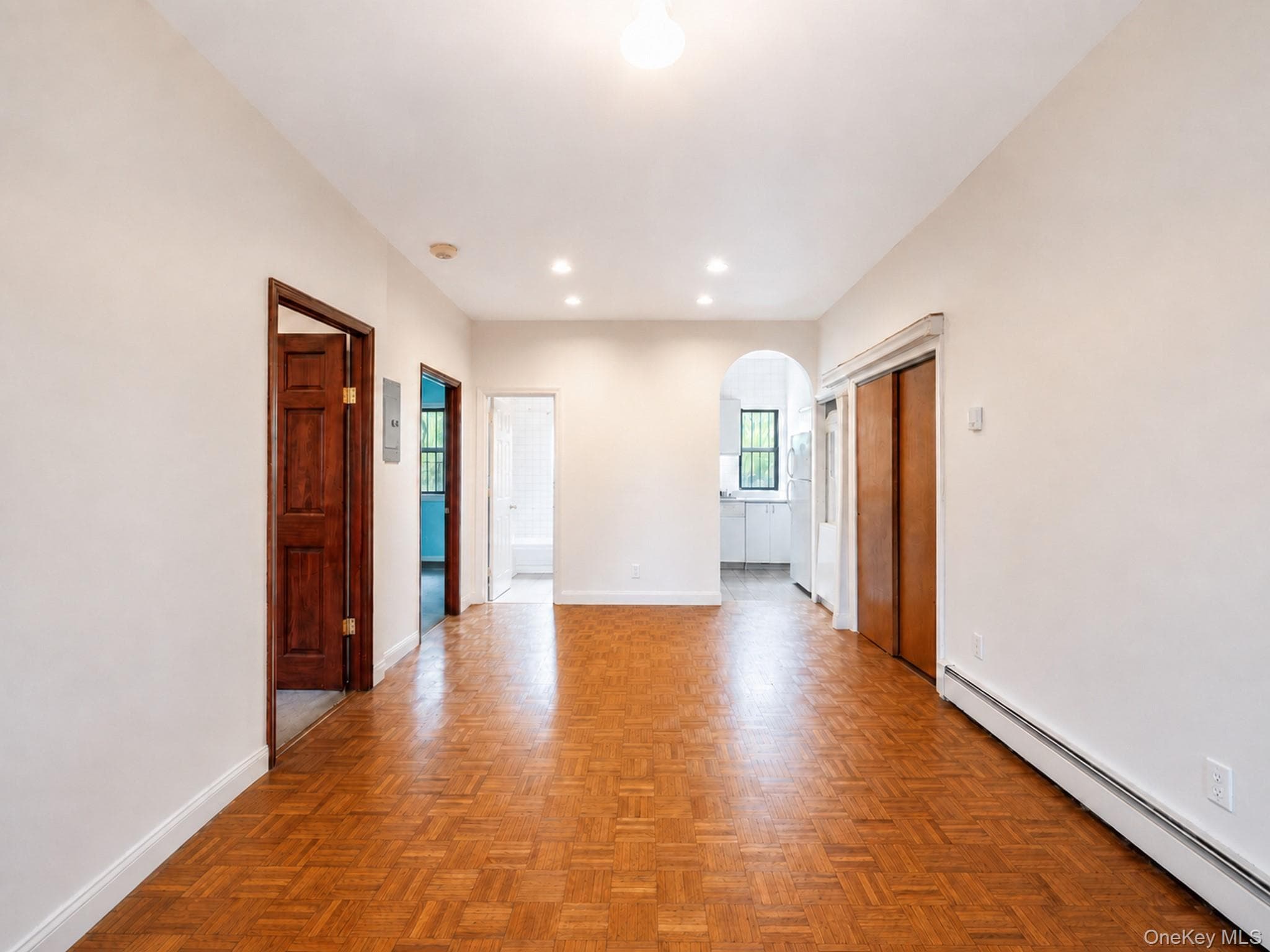 9206 50th Avenue Unit: 1A thumbnail 4