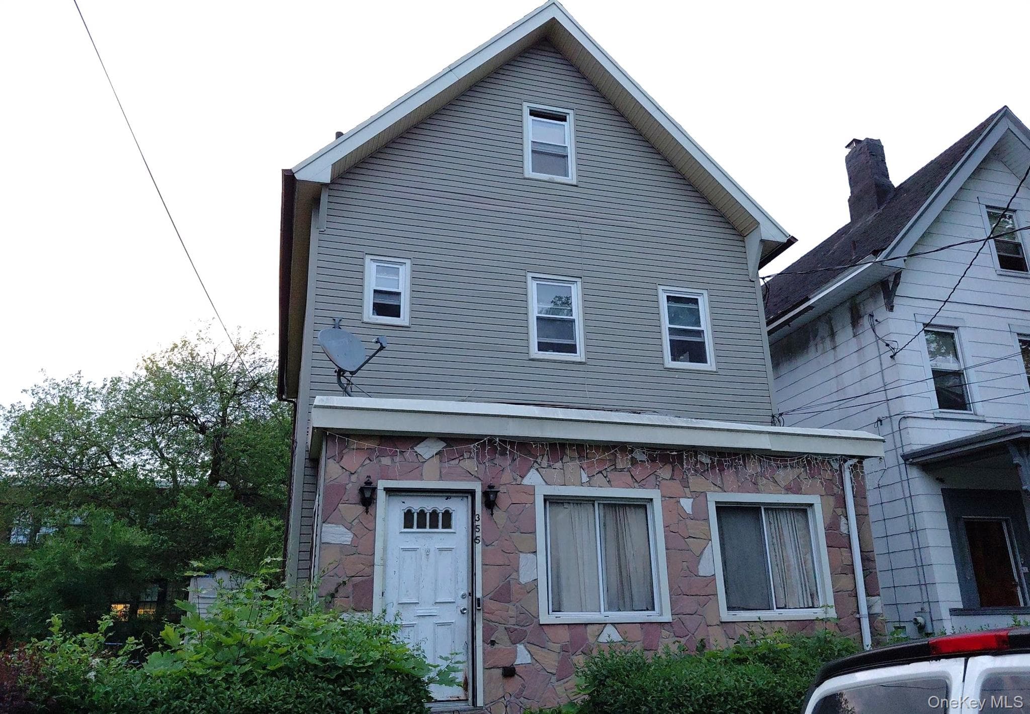 355 Union Avenue thumbnail 2