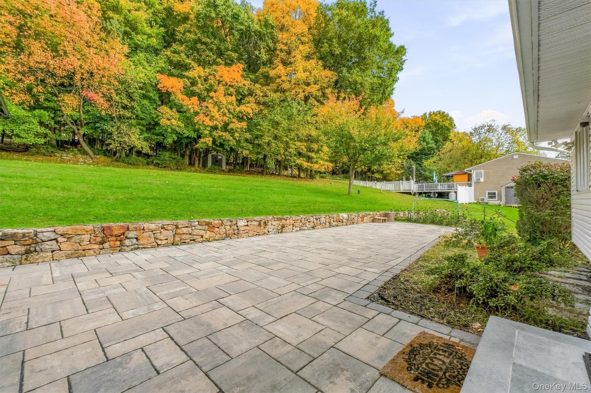 43 Lakeview Road thumbnail 37