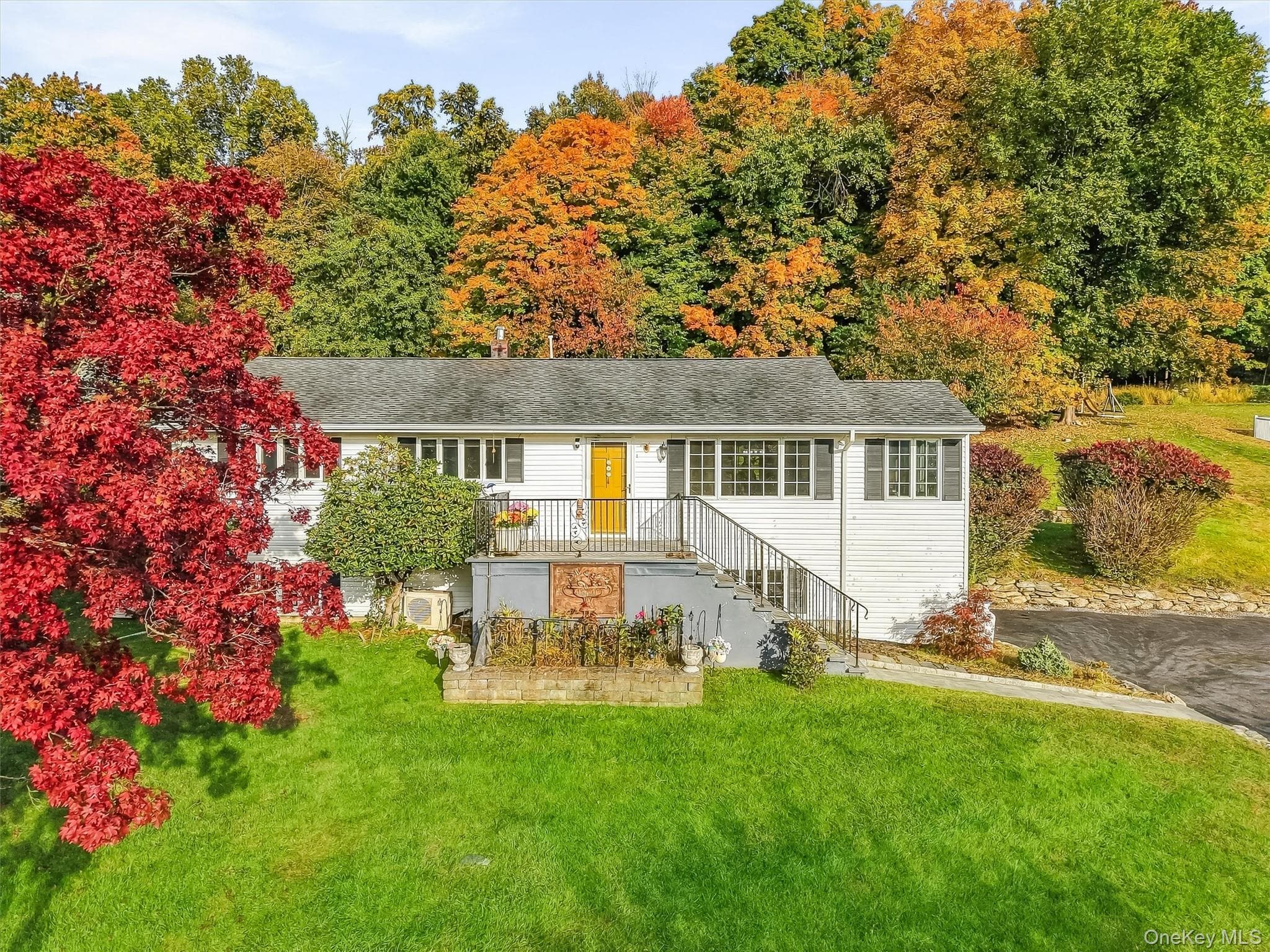 43 Lakeview Road thumbnail 3