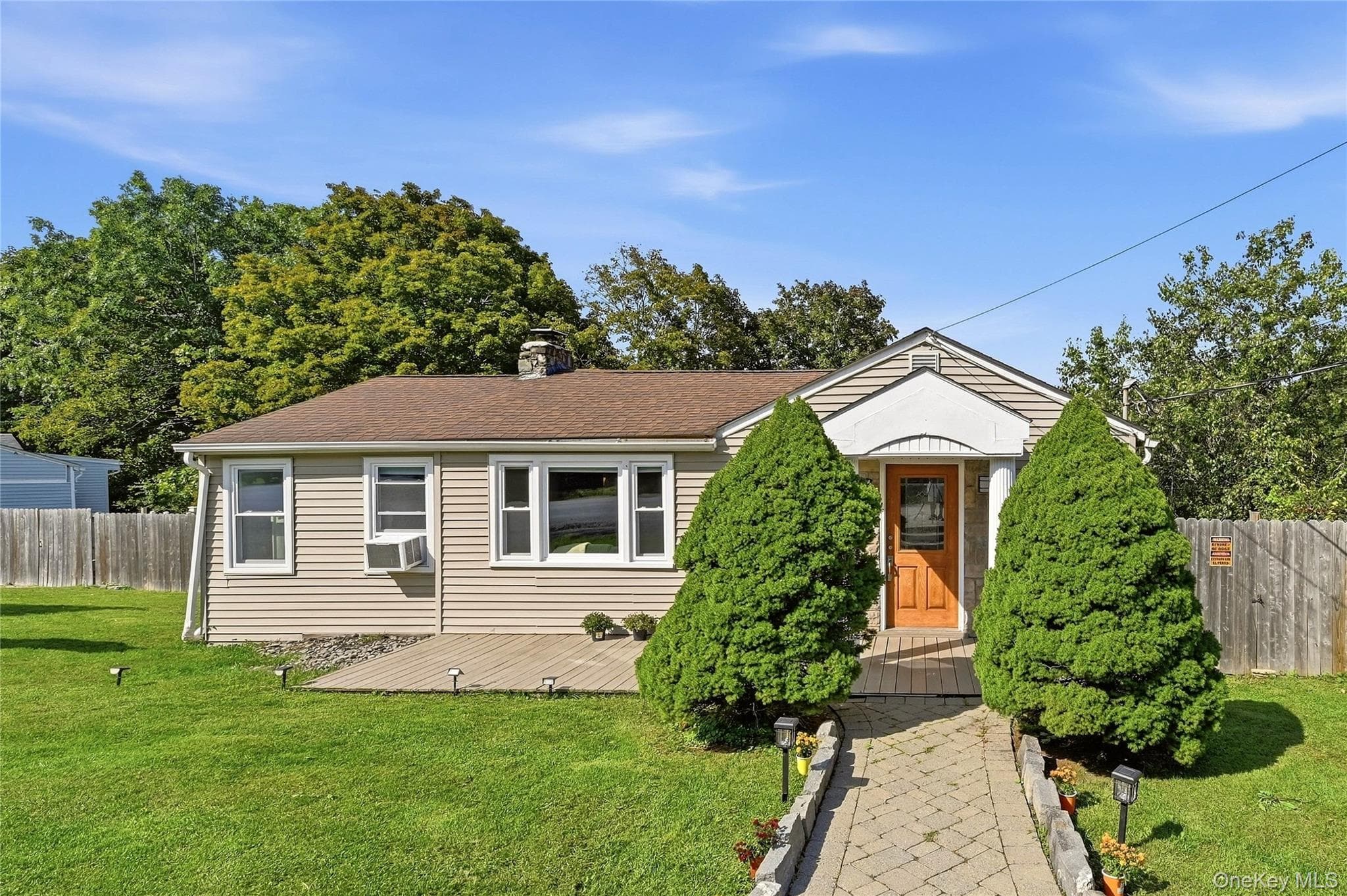 6 Mcgill Road, Monroe