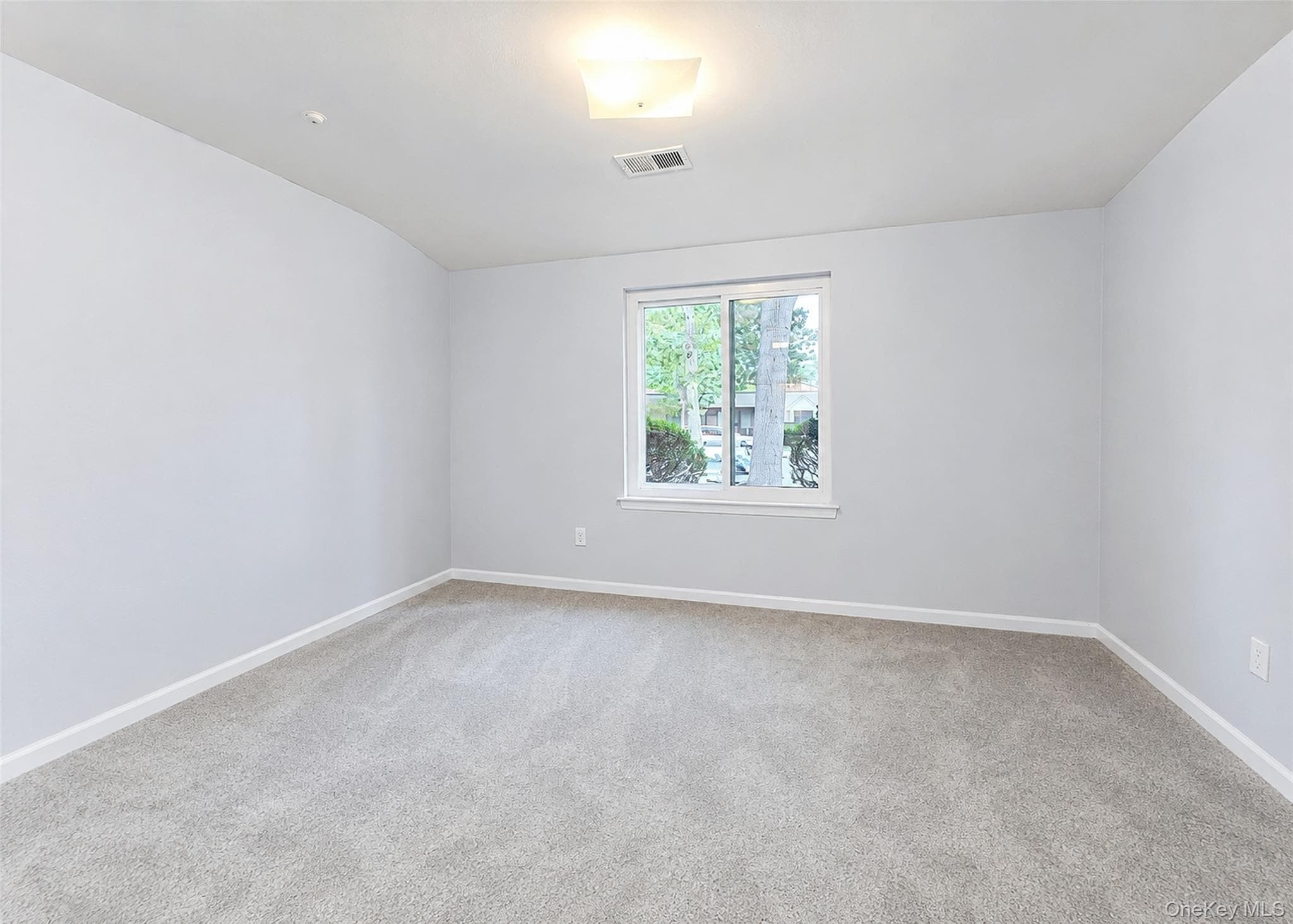 145 Cambridge Drive thumbnail 12