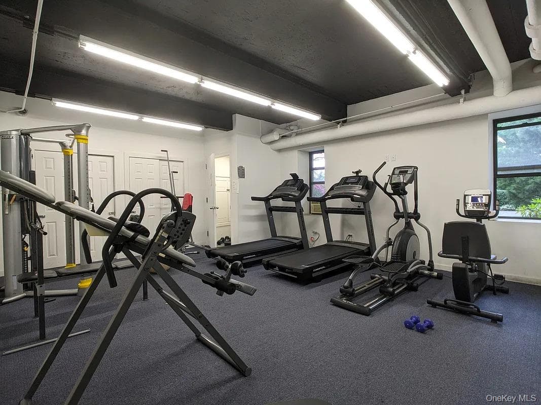 87-10 51 Avenue Unit: #1 thumbnail 6