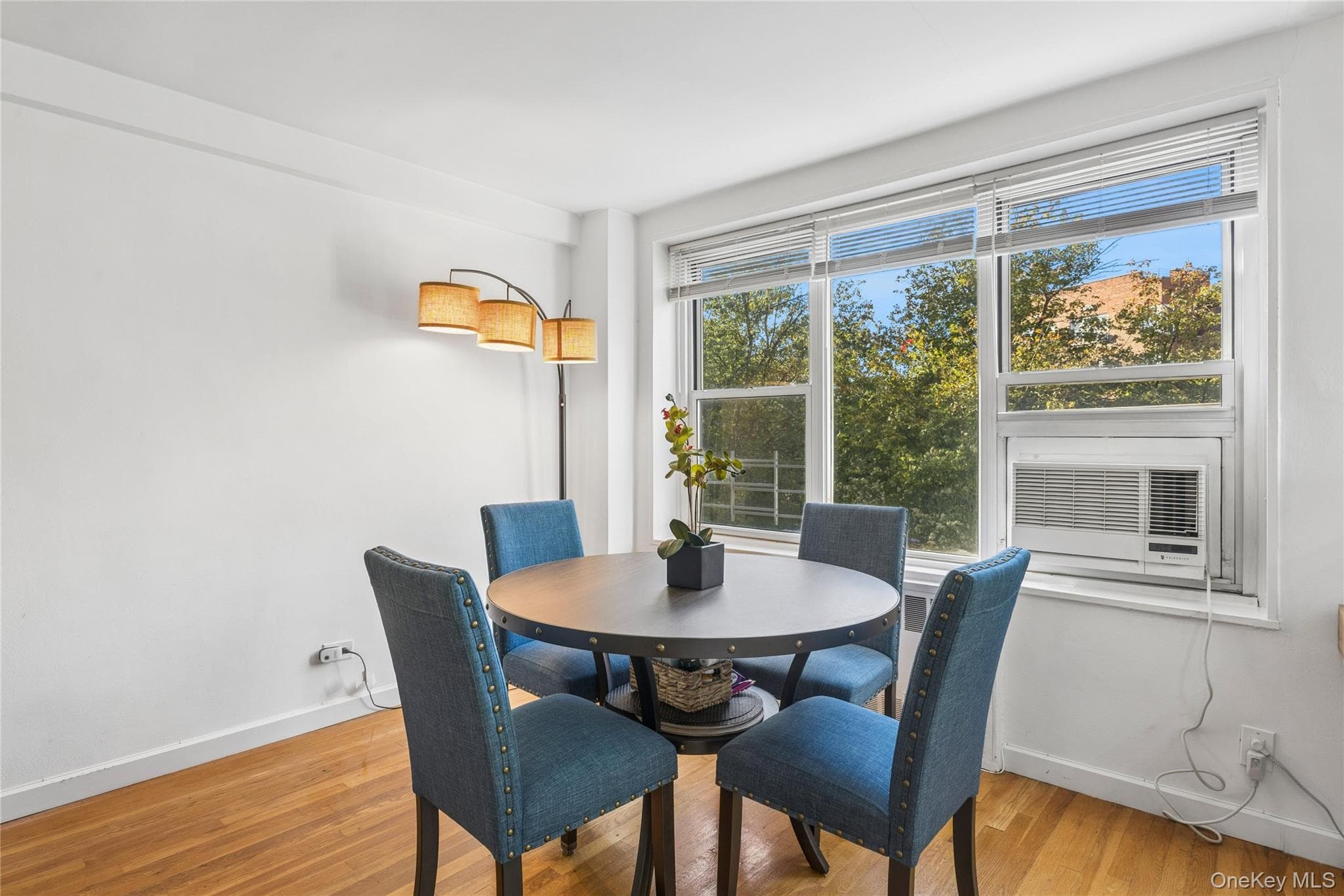 18-40 211th Street Unit: 3J thumbnail 4