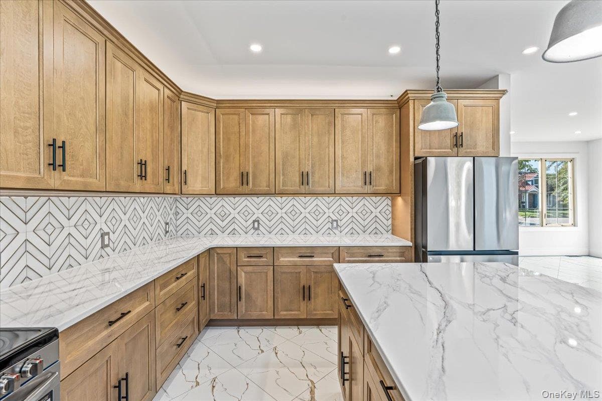 740 Willow Road thumbnail 12
