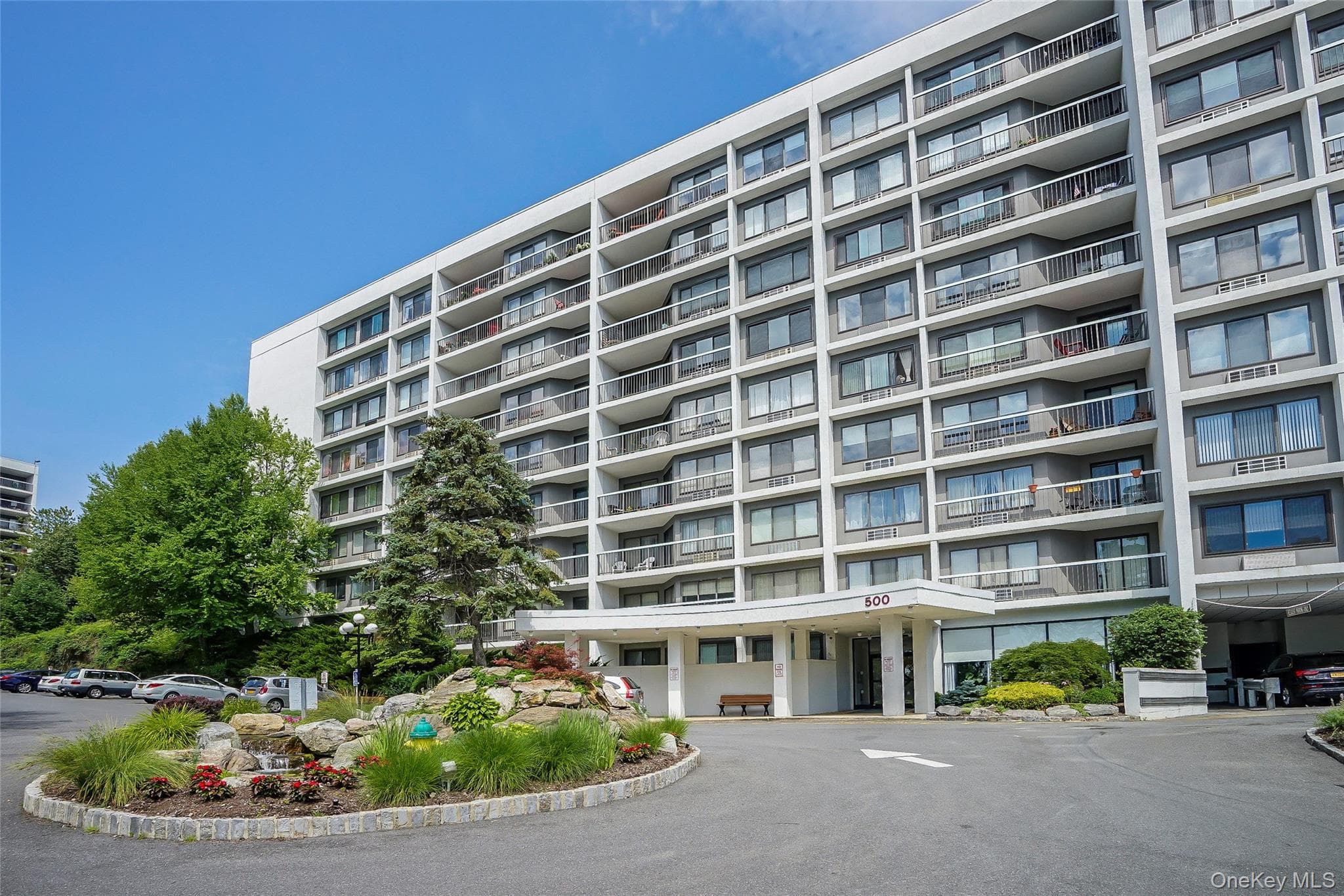 500 High Point Drive Unit: 709 thumbnail 32