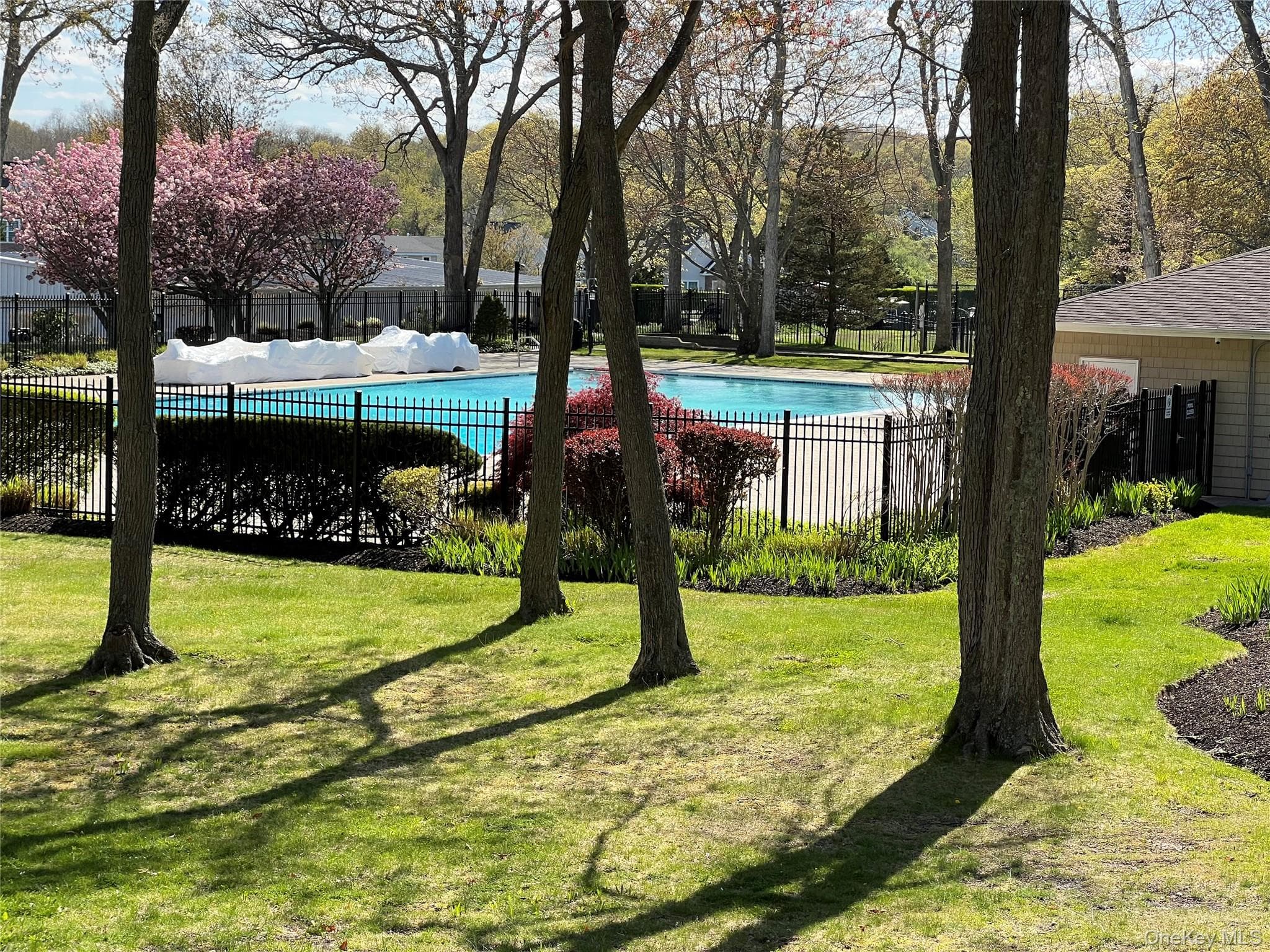 805 Bluffs Drive Unit: 805 thumbnail 32