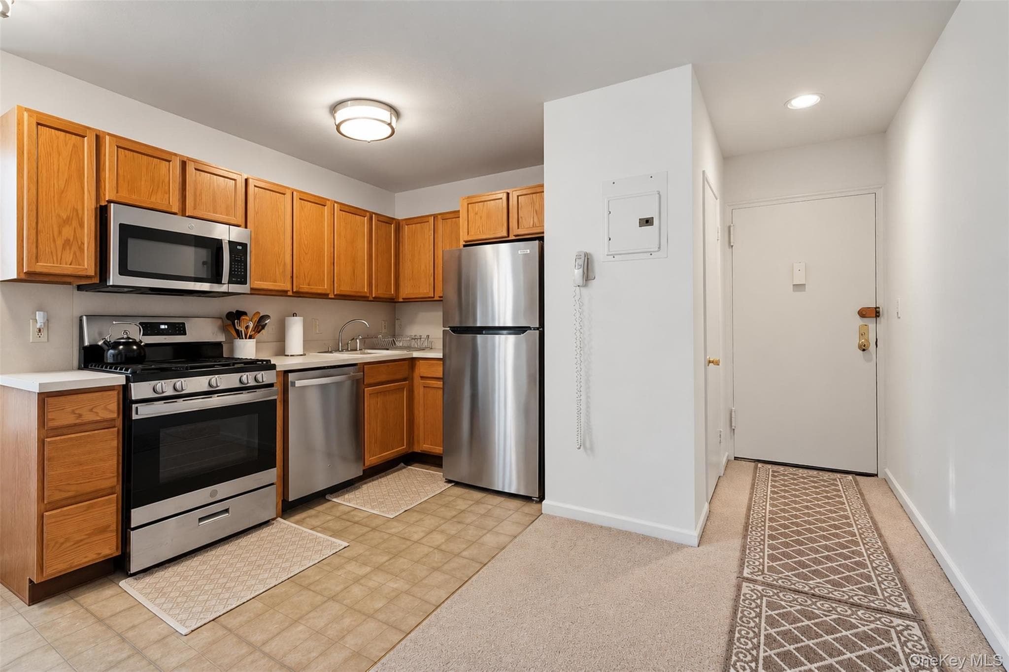 9 Bryant Crescent Unit: 2N thumbnail 6