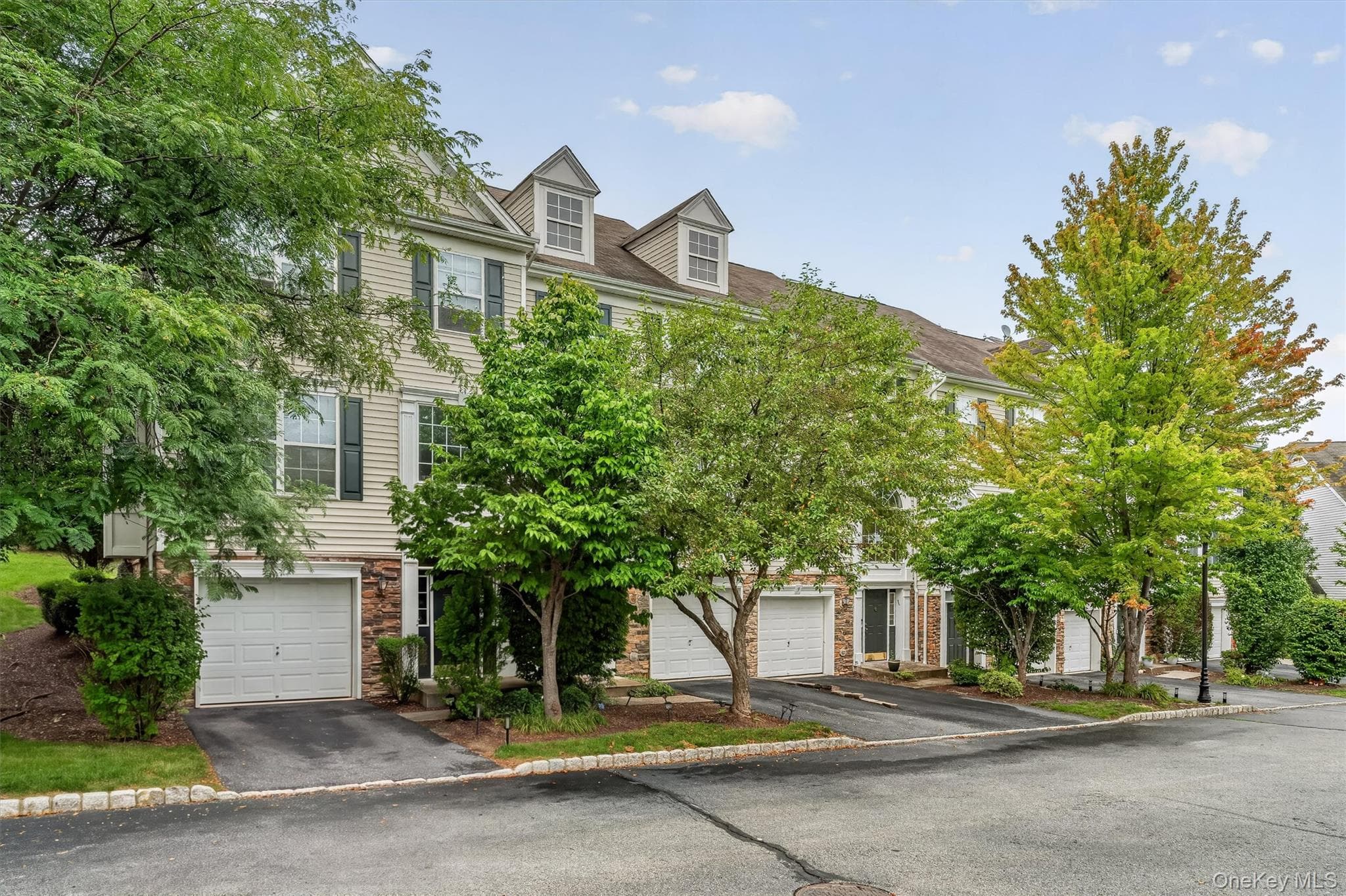 7 Gillian Court thumbnail 4