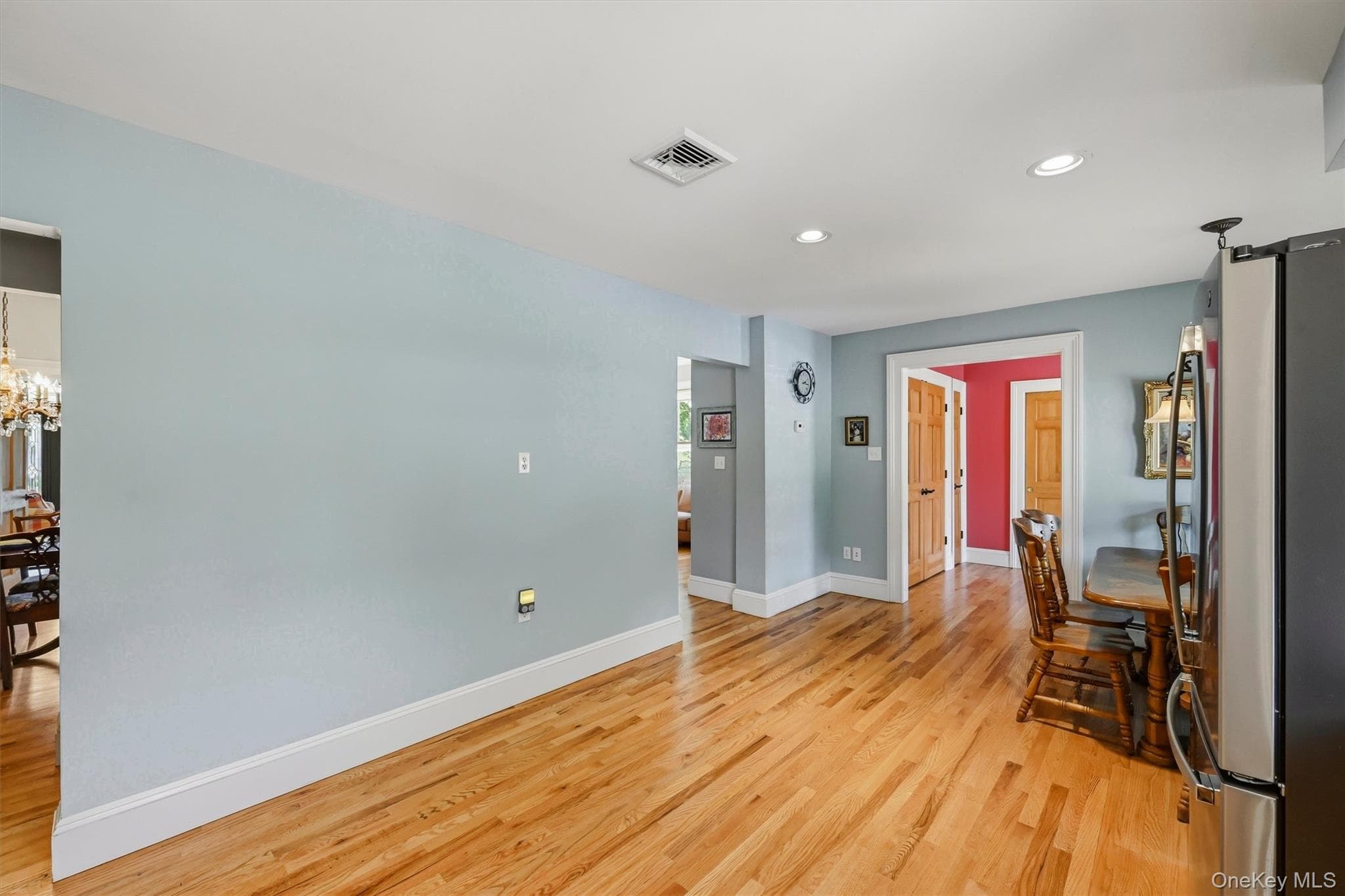 68 E Erie Street thumbnail 12