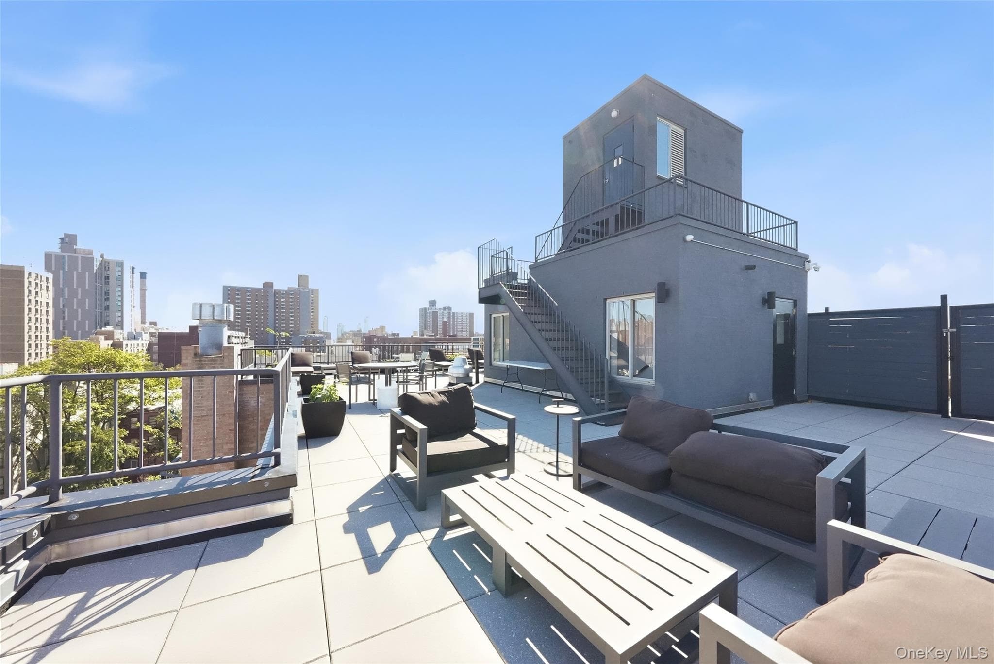 533 E 12th Street Unit: 5B thumbnail 32
