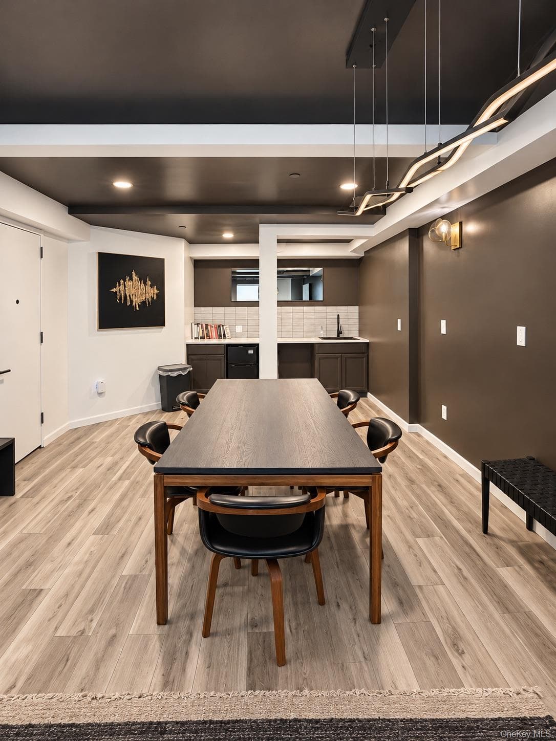 533 E 12th Street Unit: 5B thumbnail 31