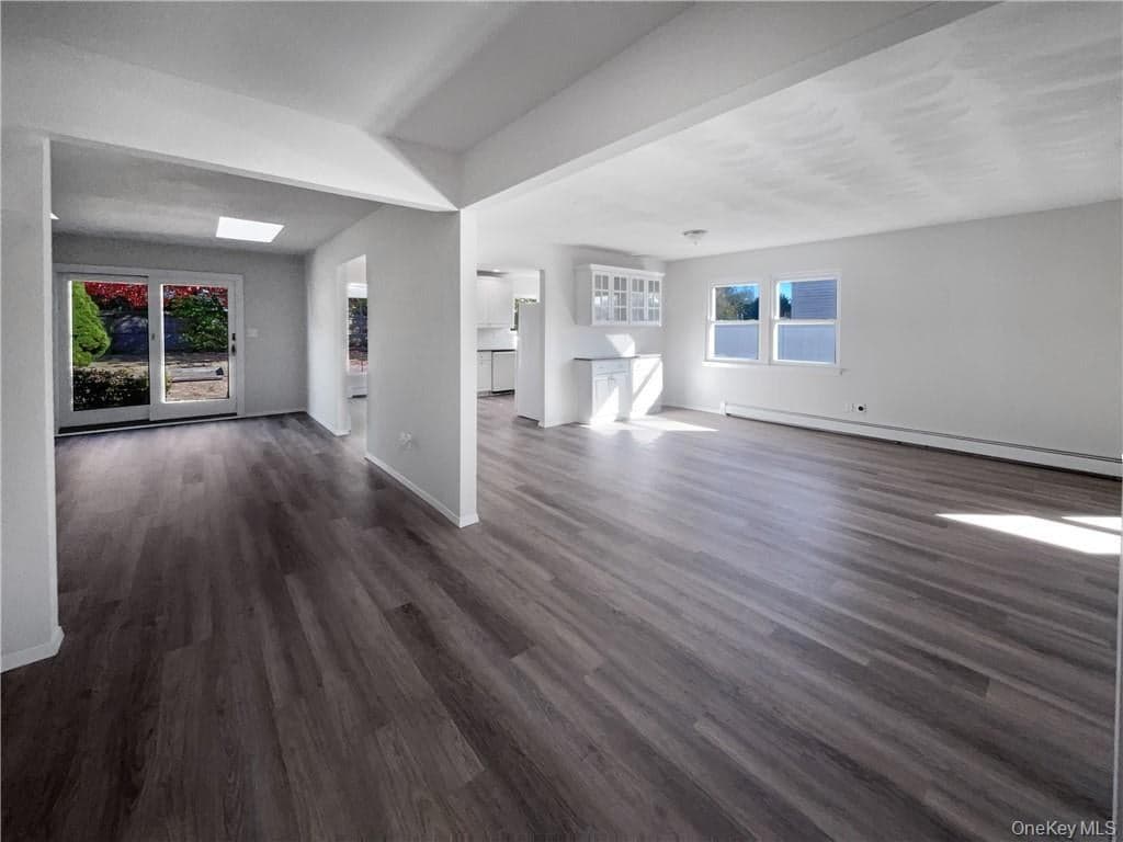 11 Frost Valley Drive thumbnail 6