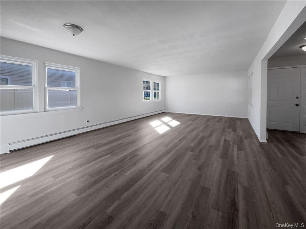 11 Frost Valley Drive thumbnail 12