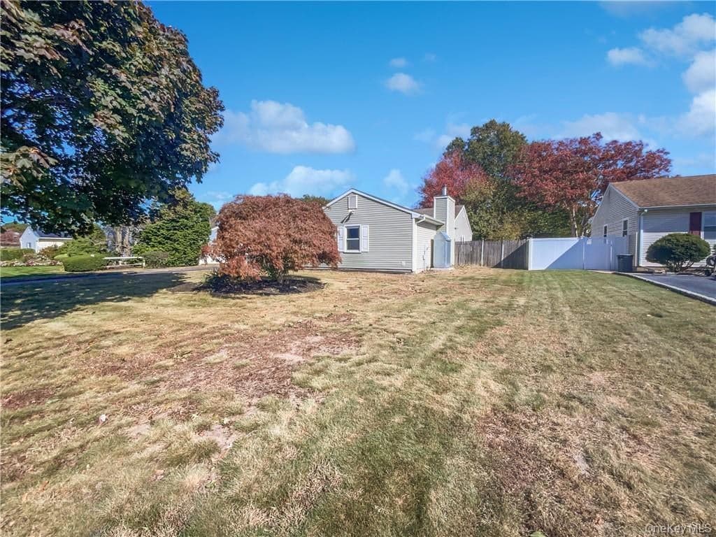 11 Frost Valley Drive thumbnail 10