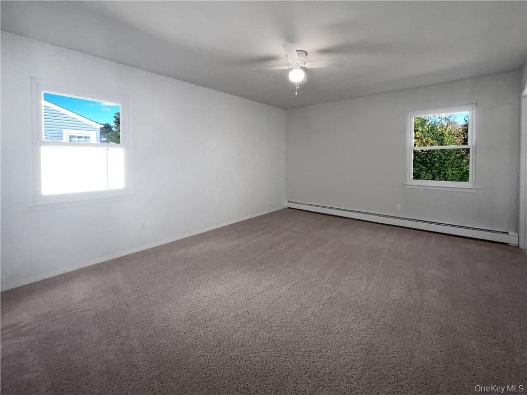 11 Frost Valley Drive thumbnail 5