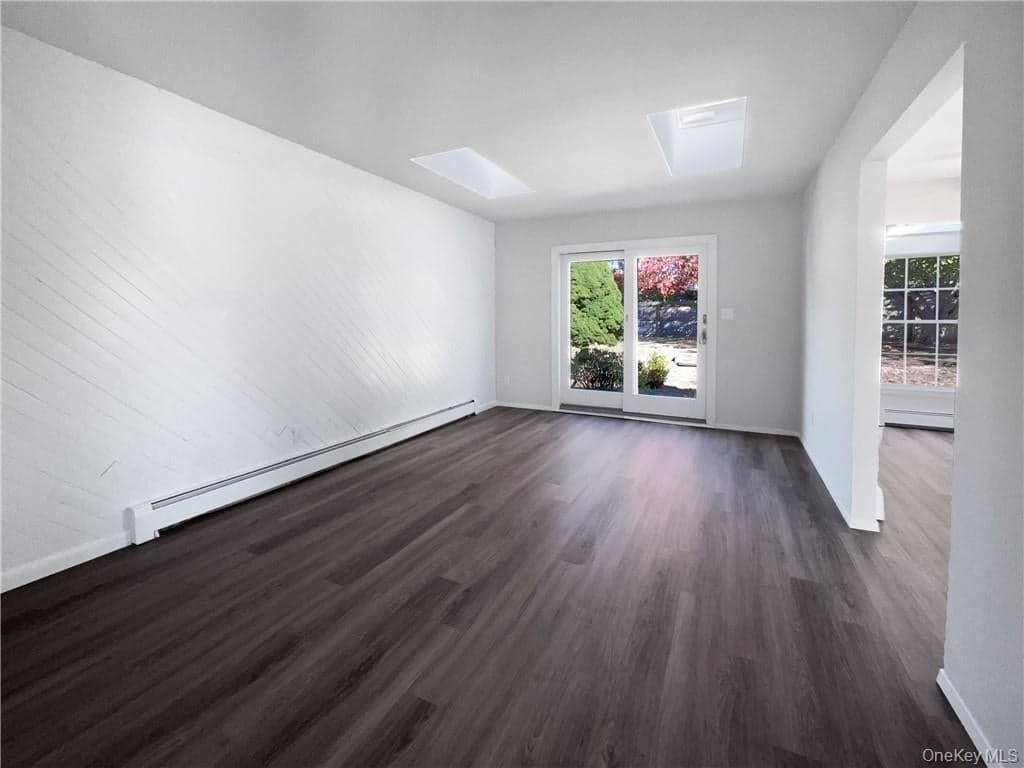 11 Frost Valley Drive thumbnail 16