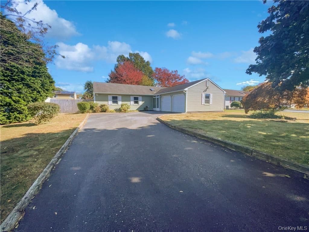 11 Frost Valley Drive thumbnail 11