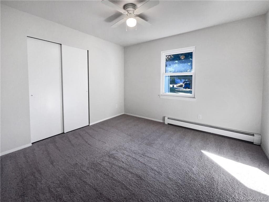 11 Frost Valley Drive thumbnail 18
