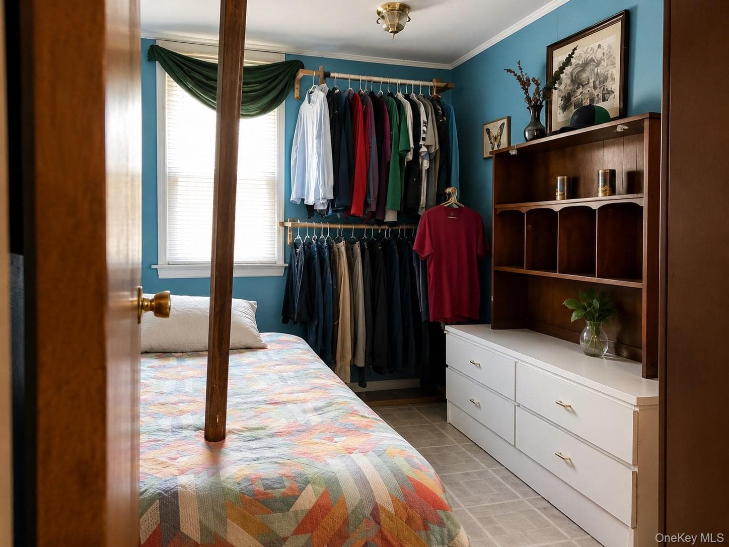 227 Stephens Avenue thumbnail 3