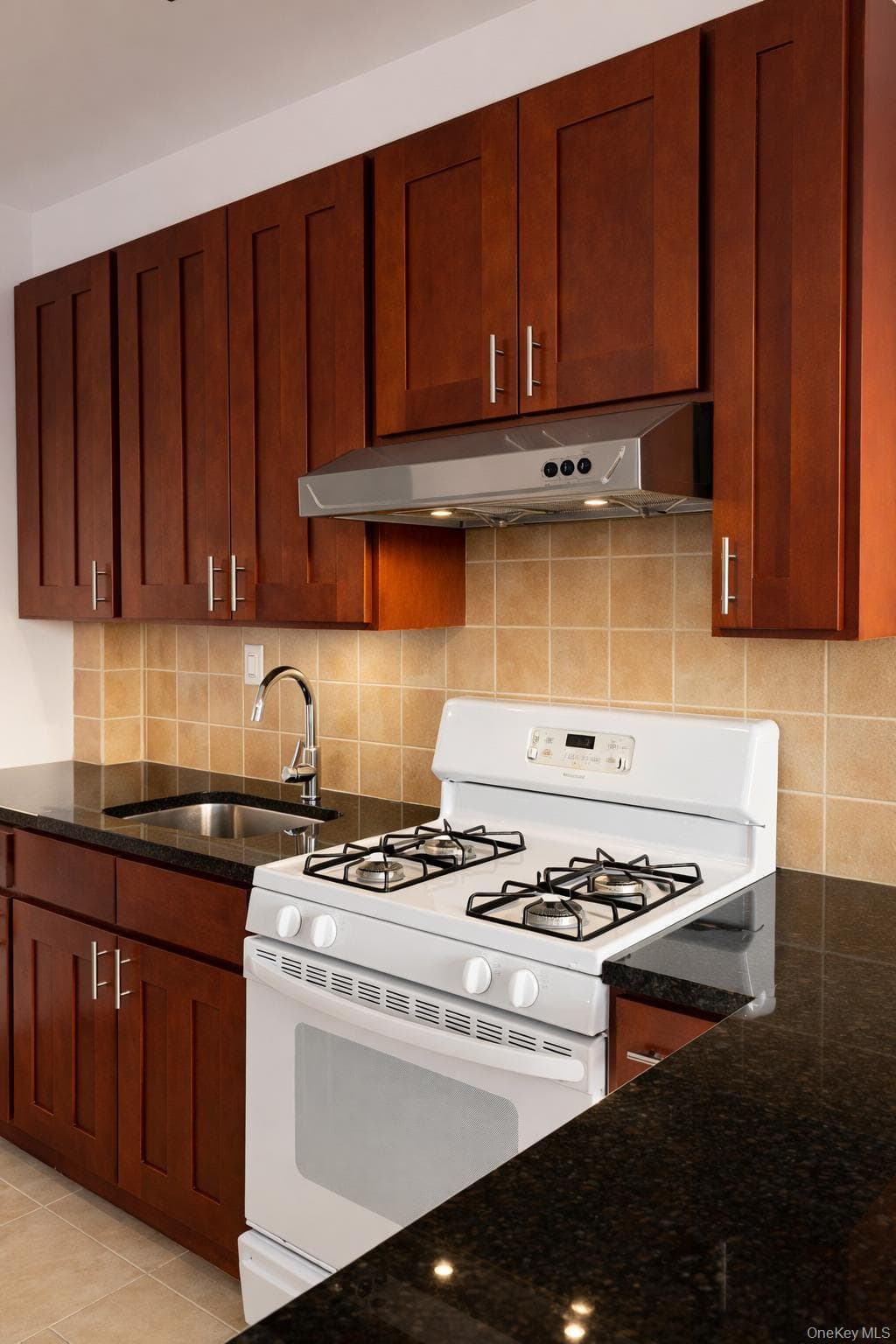 37-40 103rd St Unit: S1A thumbnail 2