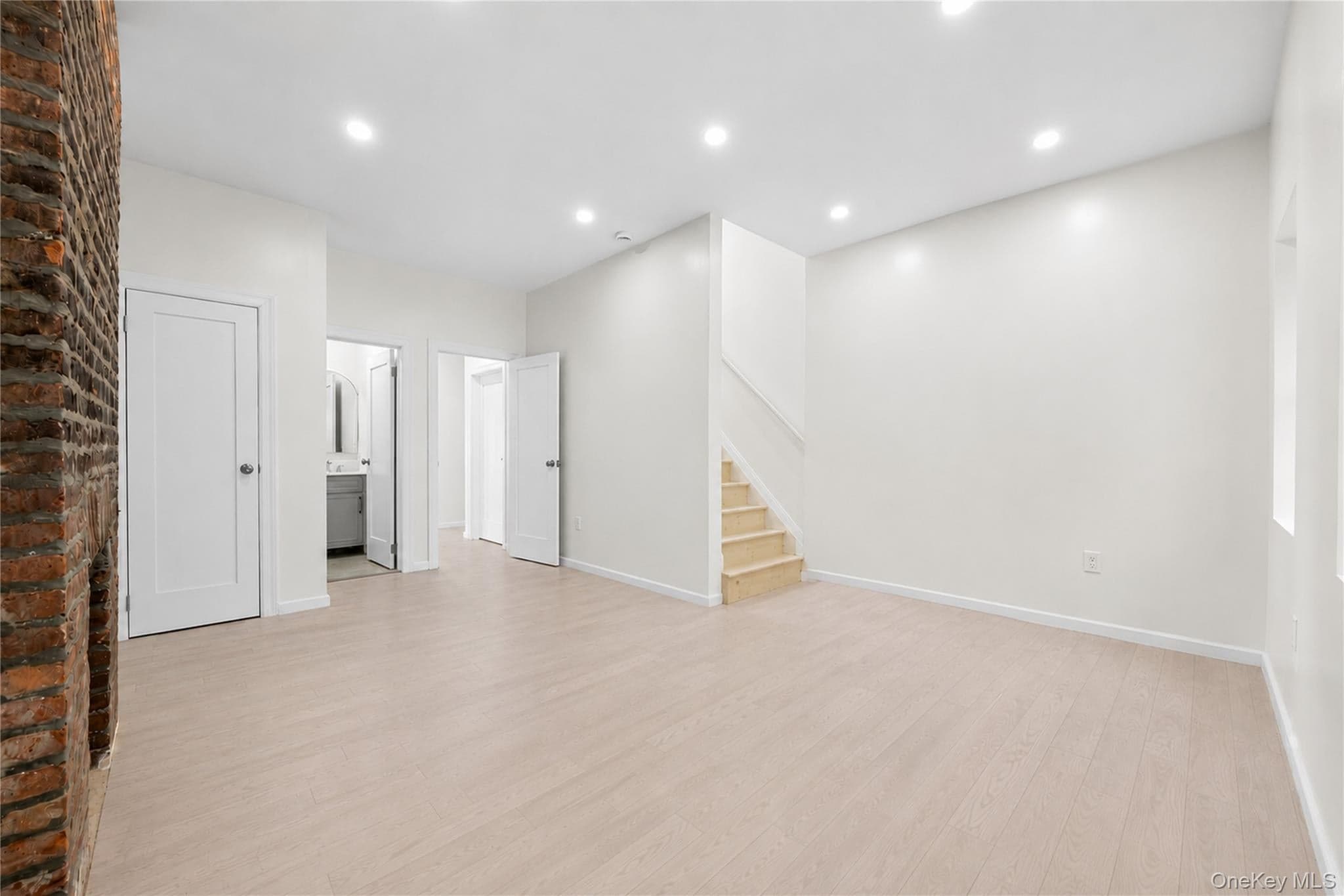 83A Cooper Street thumbnail 10