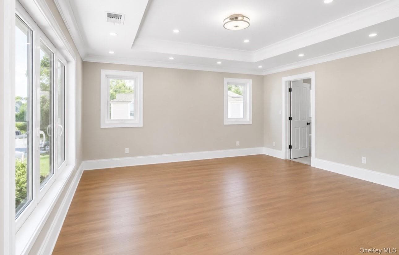118 W Cherry Street thumbnail 18