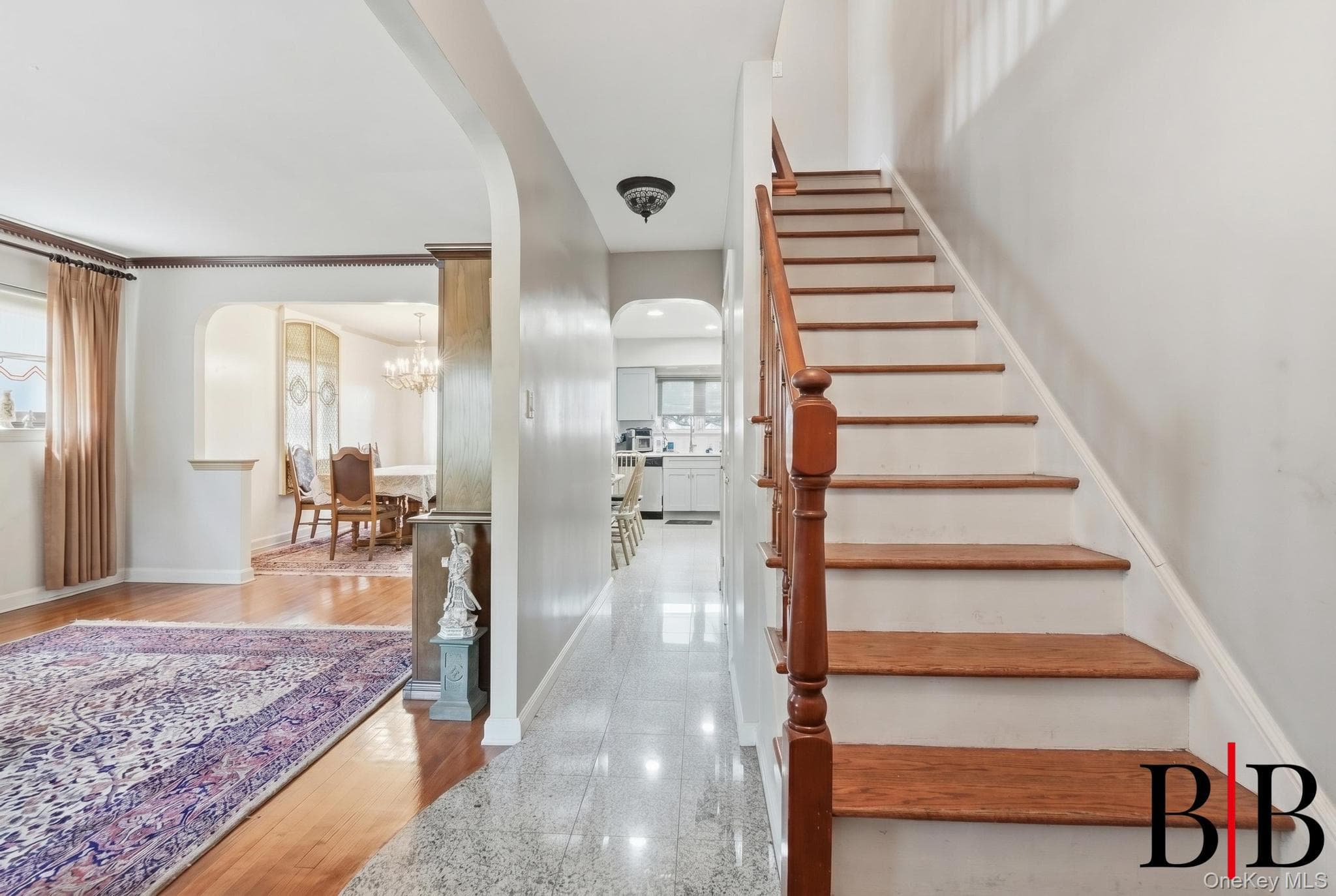 2612 E 28th Street thumbnail 15