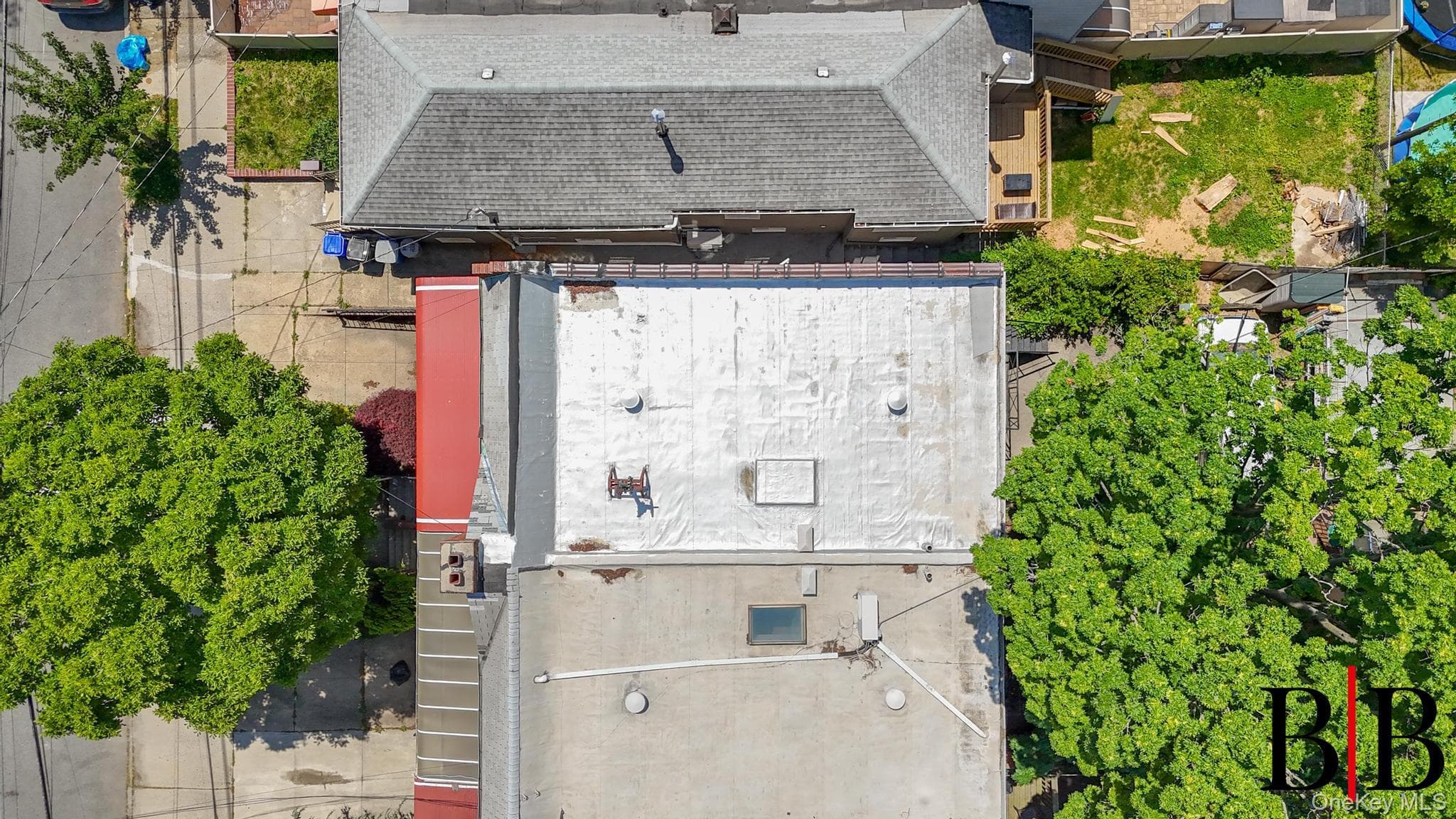 2612 E 28th Street thumbnail 26