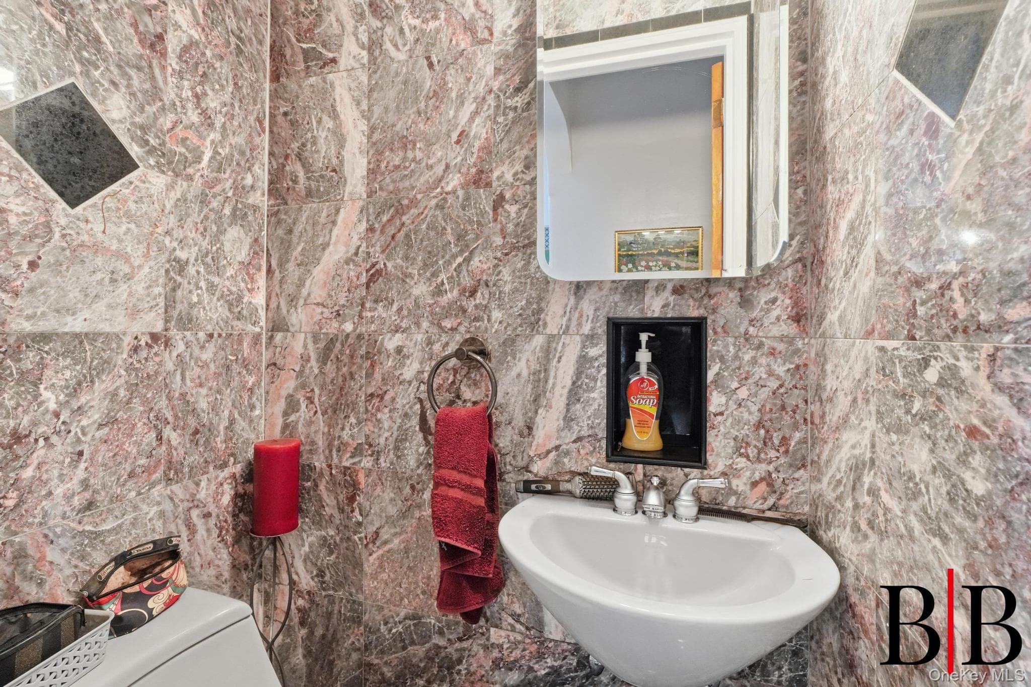 2612 E 28th Street thumbnail 6