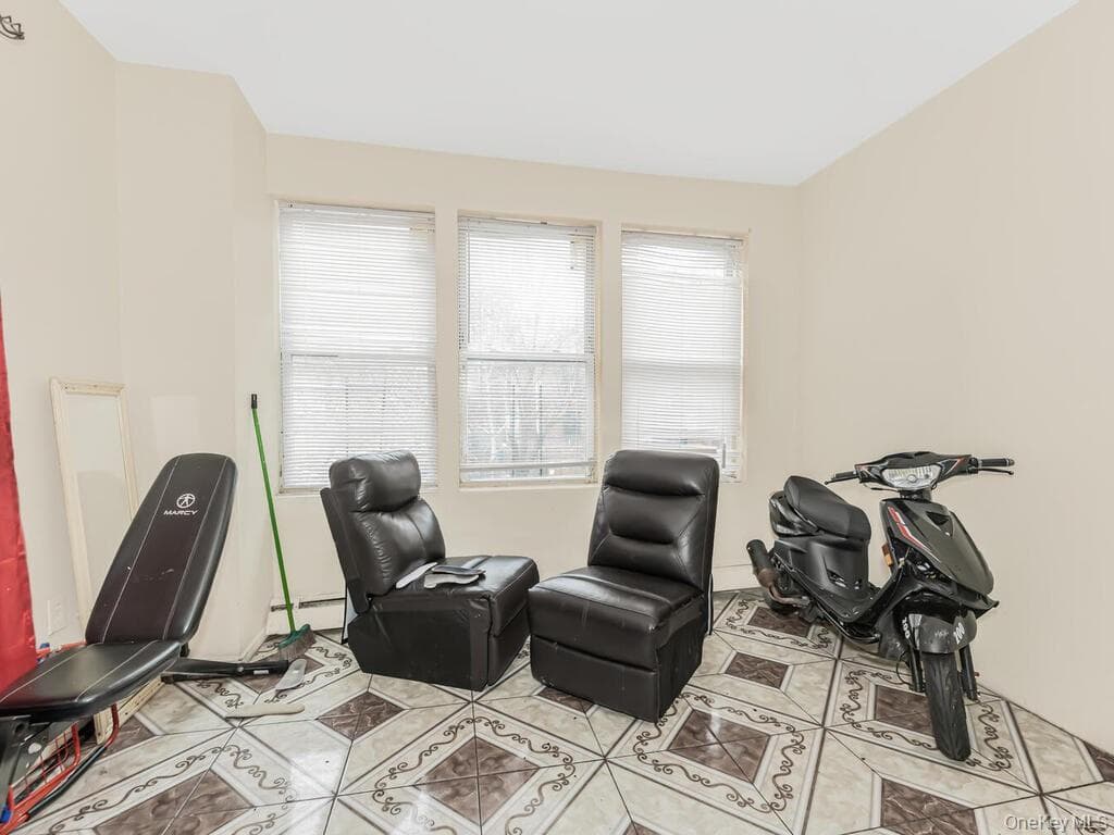 1122 Anderson Avenue thumbnail 22