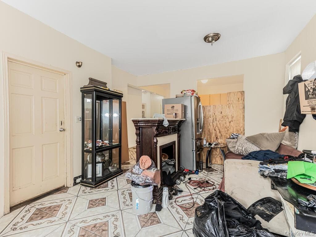 1122 Anderson Avenue thumbnail 23