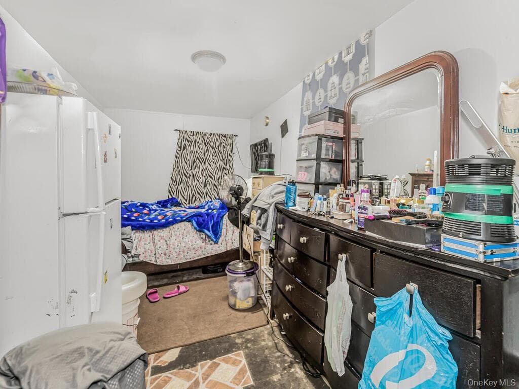 1122 Anderson Avenue thumbnail 18