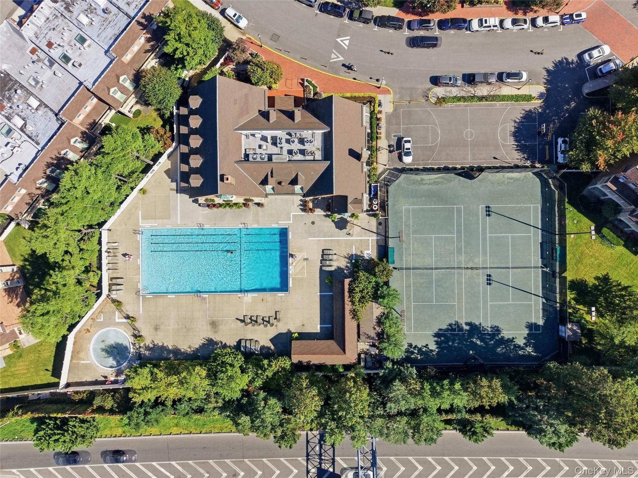 1301 Michael Court Unit: 1624 thumbnail 3