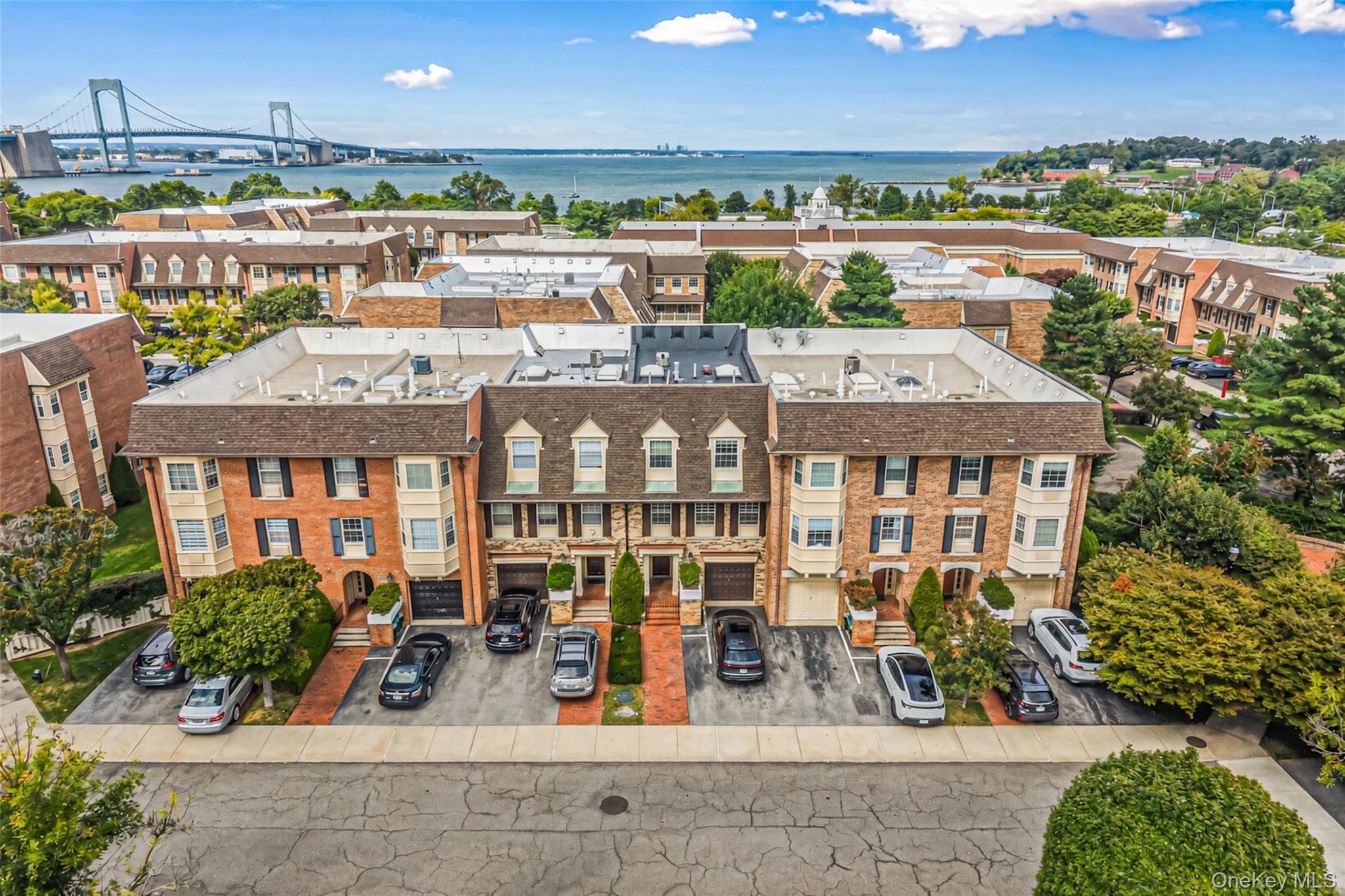 1301 Michael Court Unit: 1624 thumbnail 2