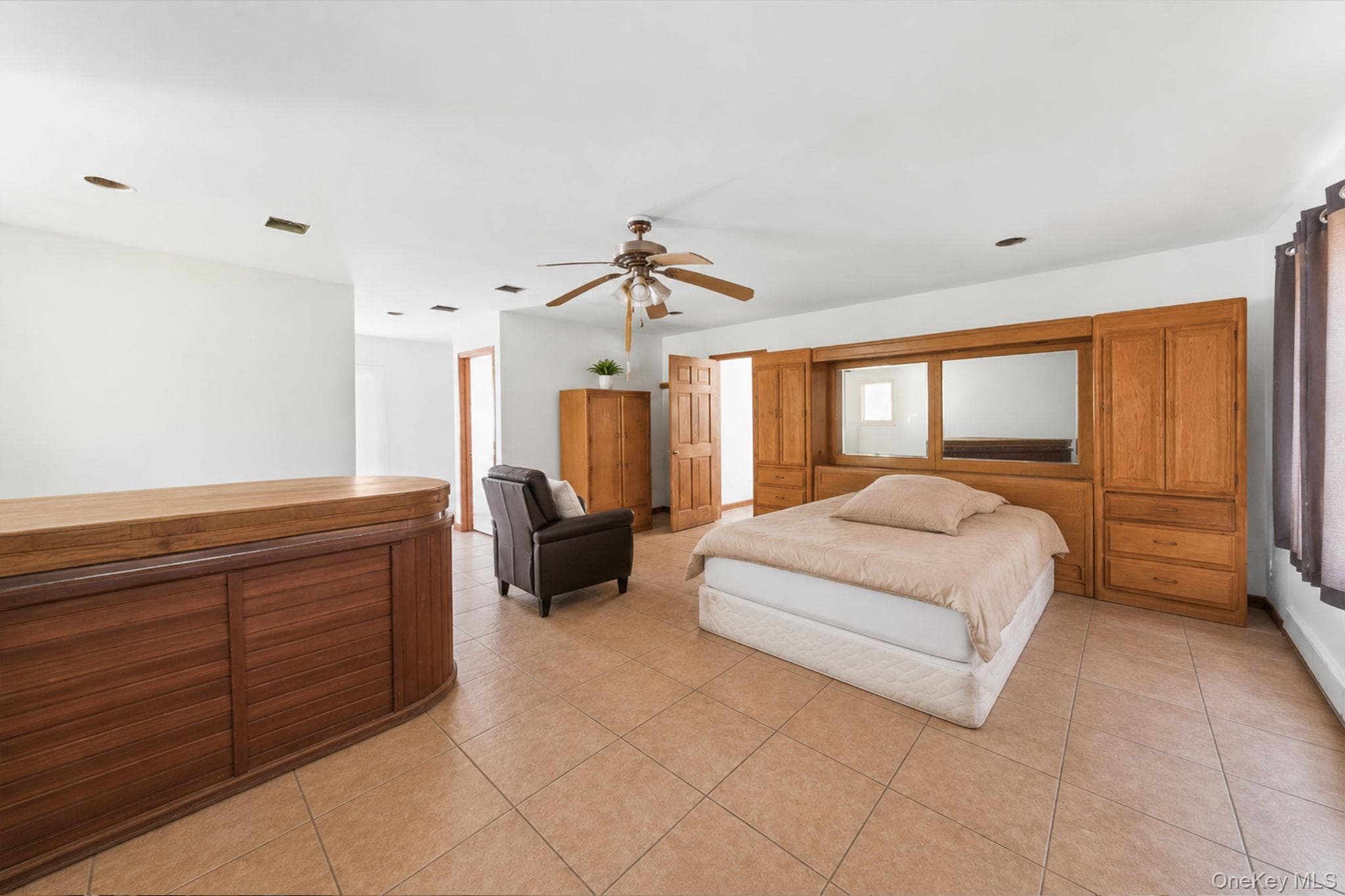 46 Brushwood Drive thumbnail 23