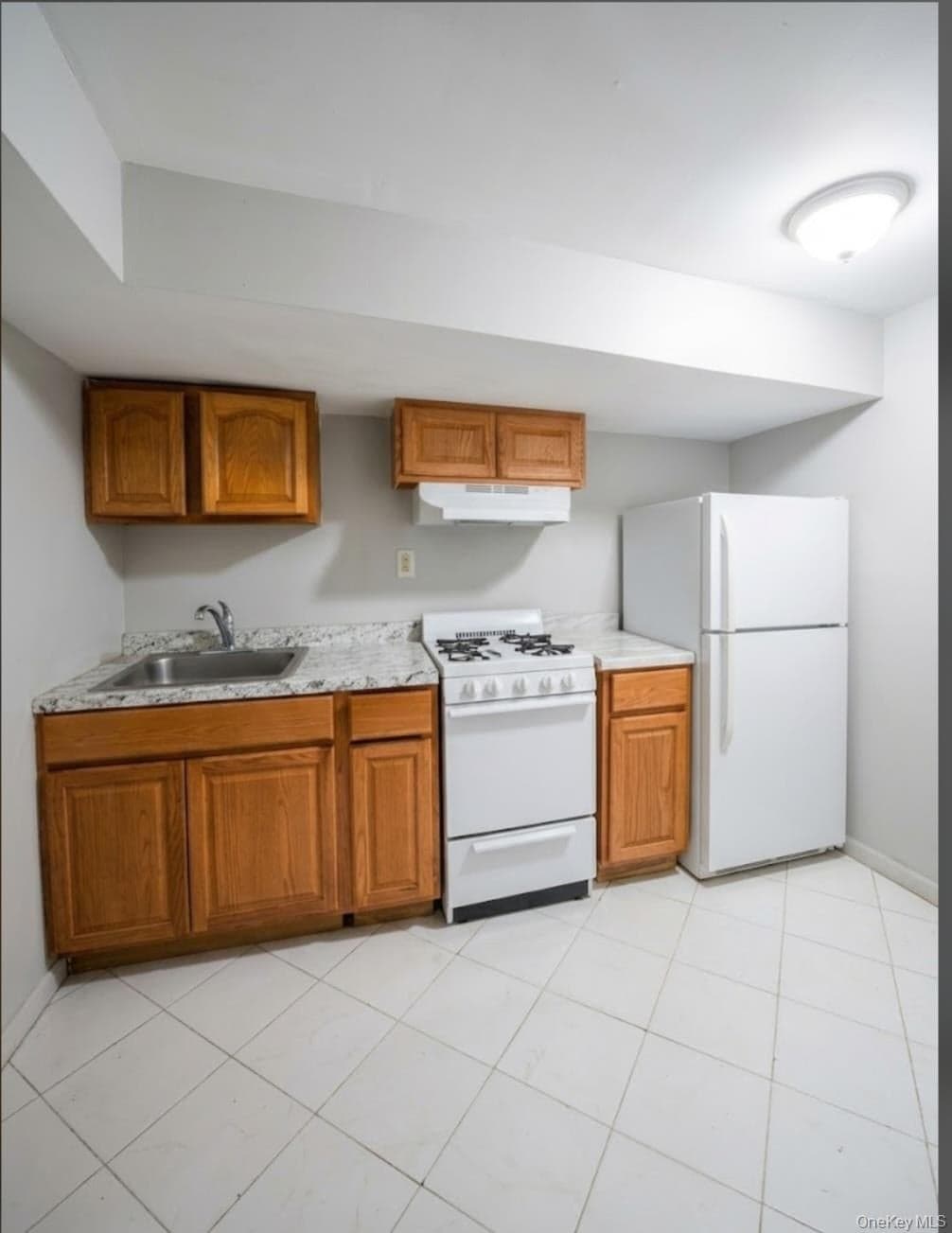 873 E 216th Street thumbnail 19