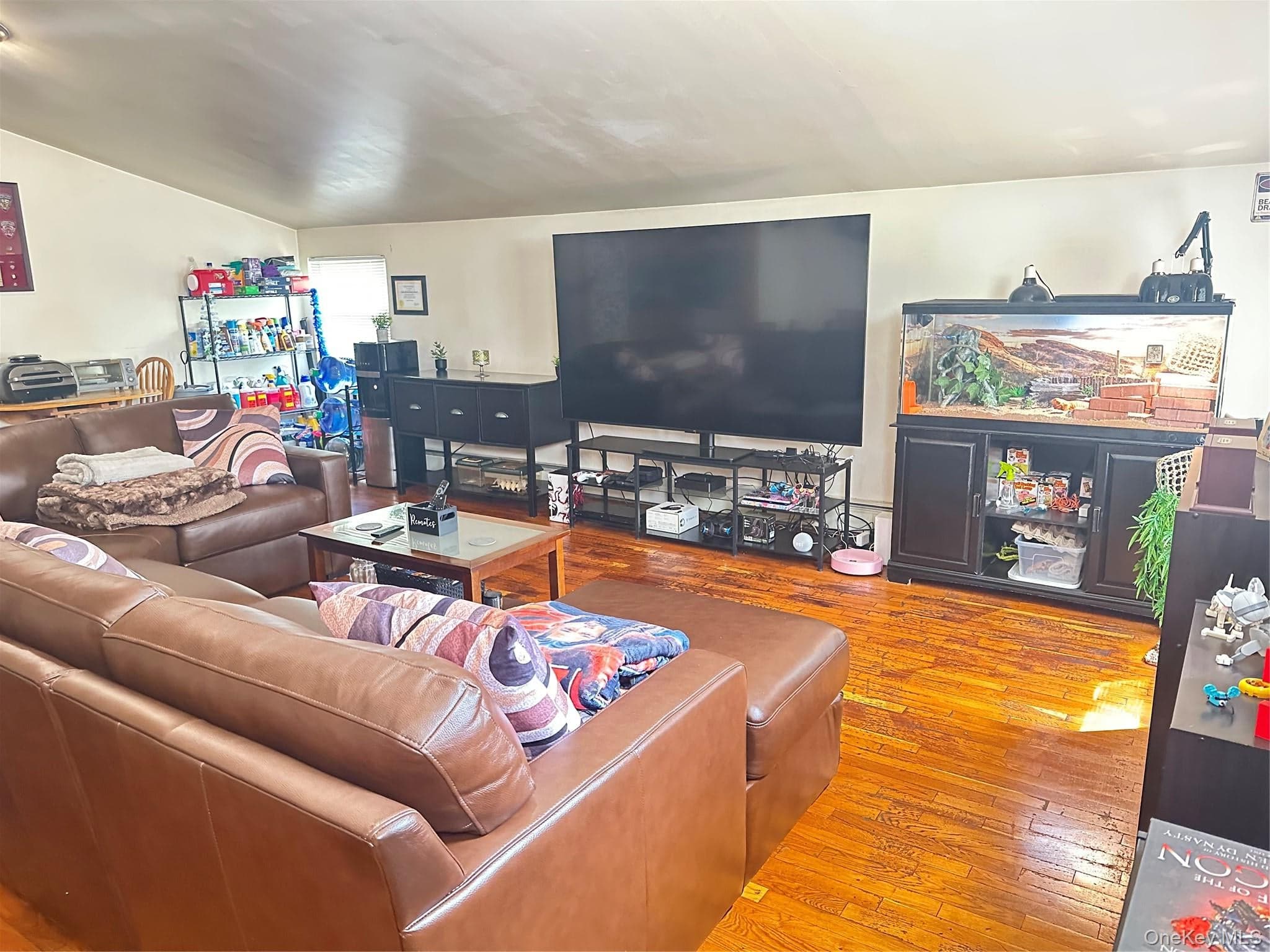 14045 Charles Lane thumbnail 5