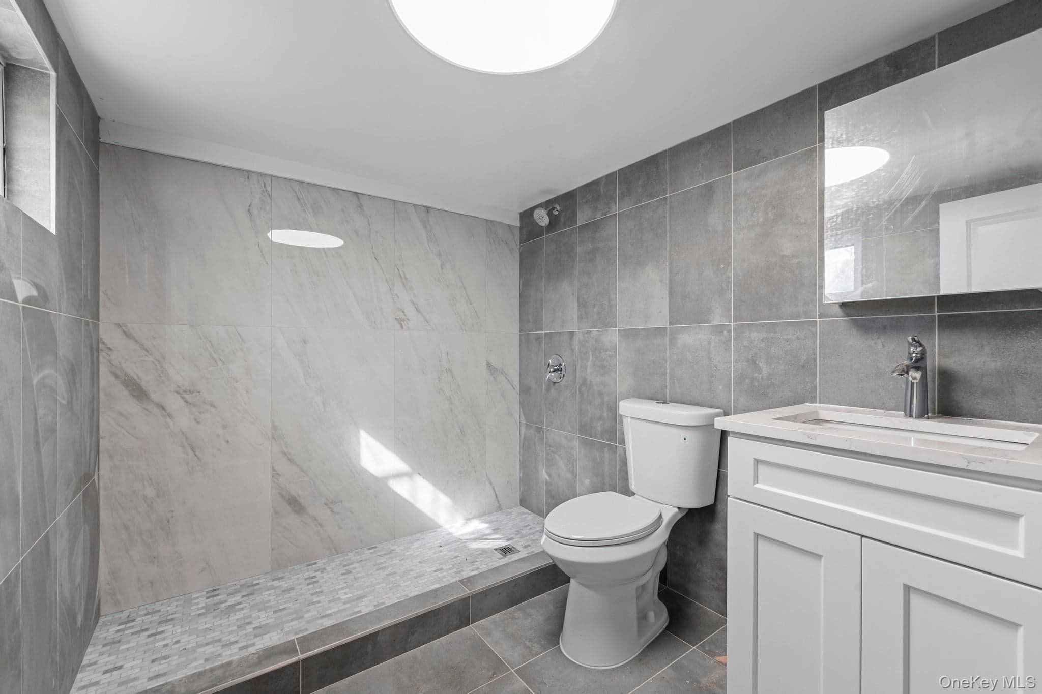 2 Fordham Place Pl thumbnail 22