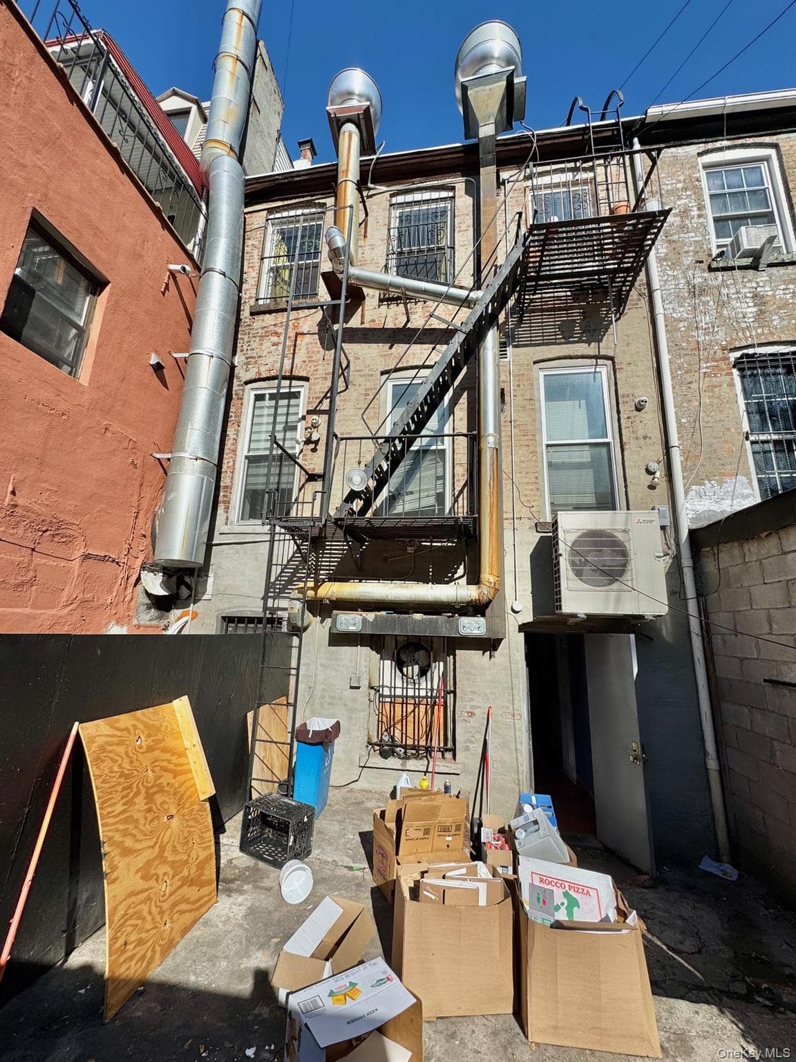 330 Halsey Street thumbnail 21