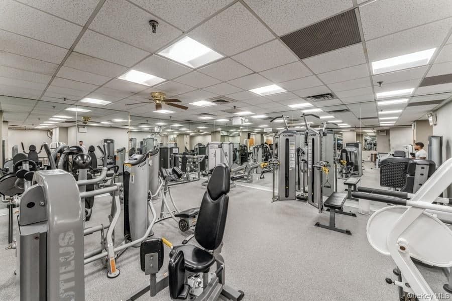 27110 Grand Central Parkway Unit: 30C thumbnail 12