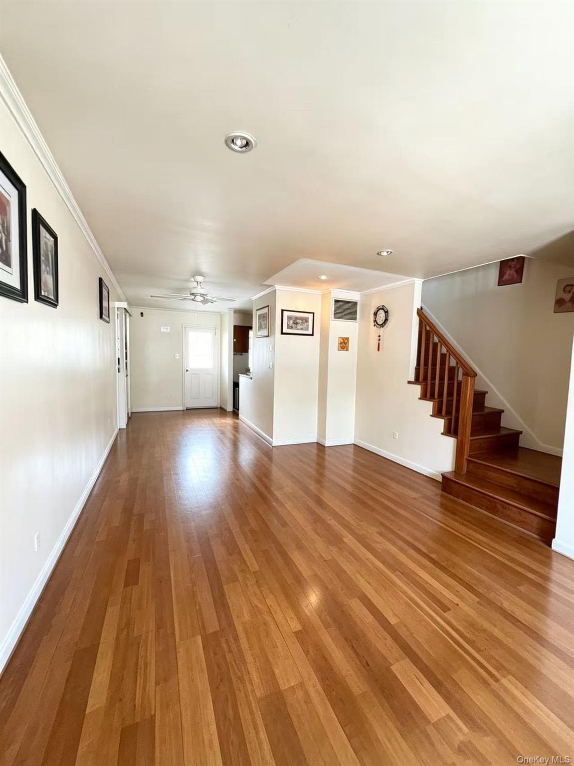 204-28 46th Avenue thumbnail 6
