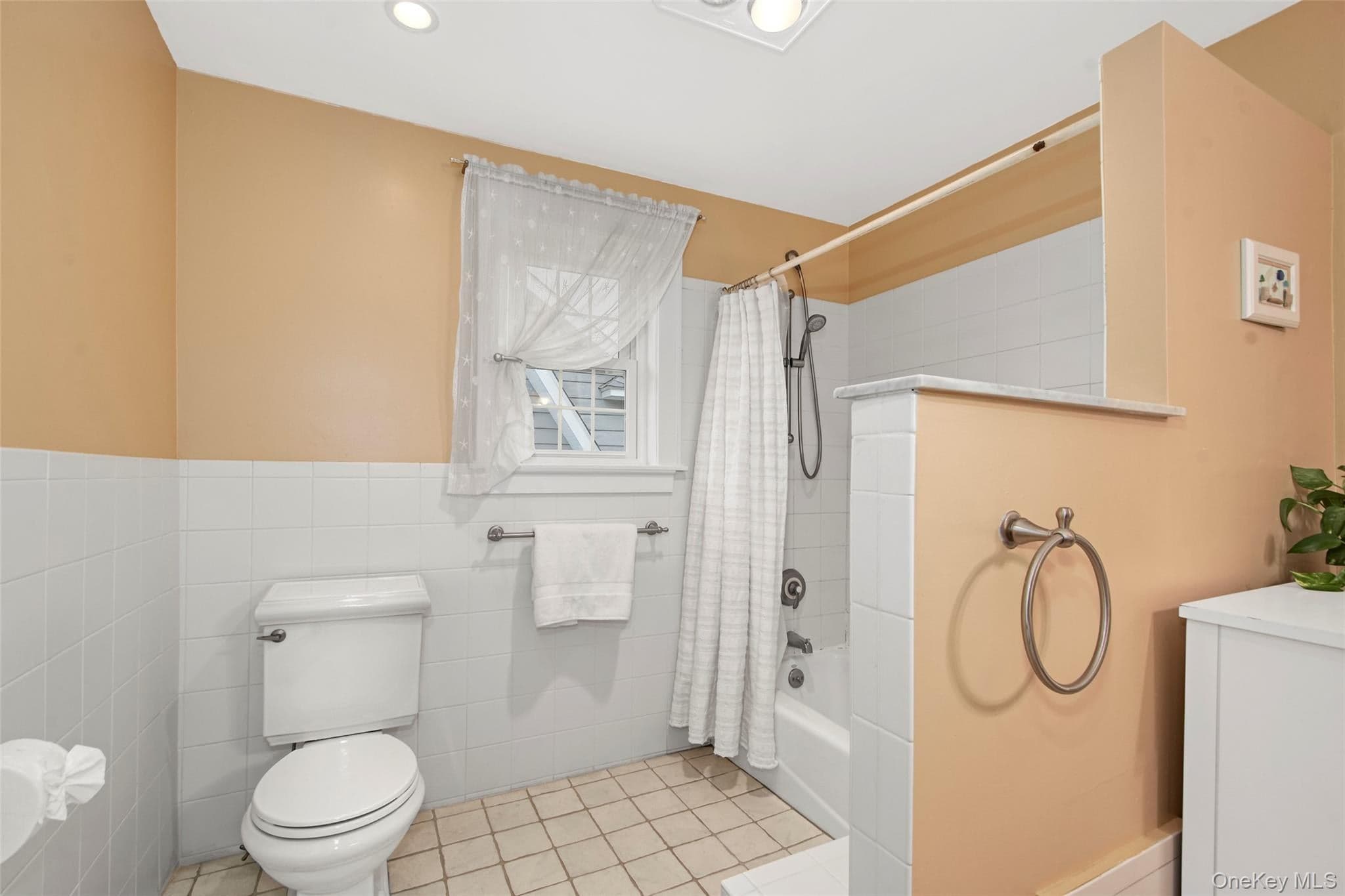 59 Adams Avenue thumbnail 27
