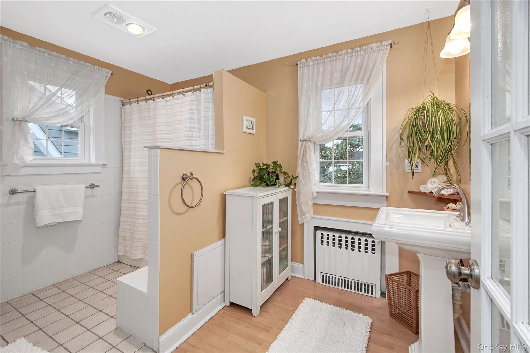 59 Adams Avenue thumbnail 25