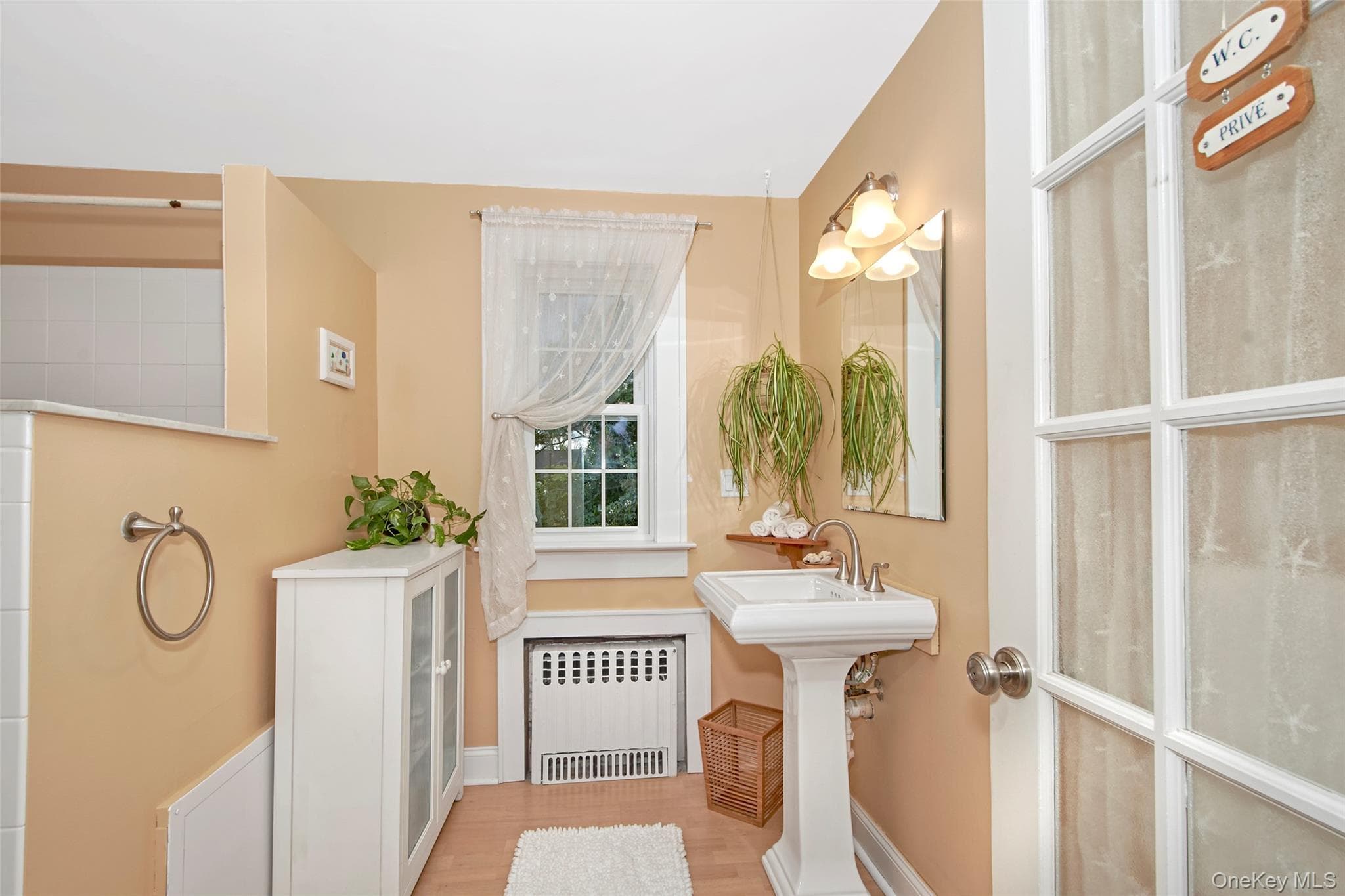 59 Adams Avenue thumbnail 26