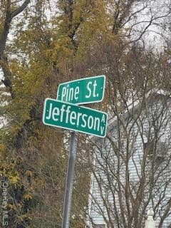 6 Pine Street thumbnail 7