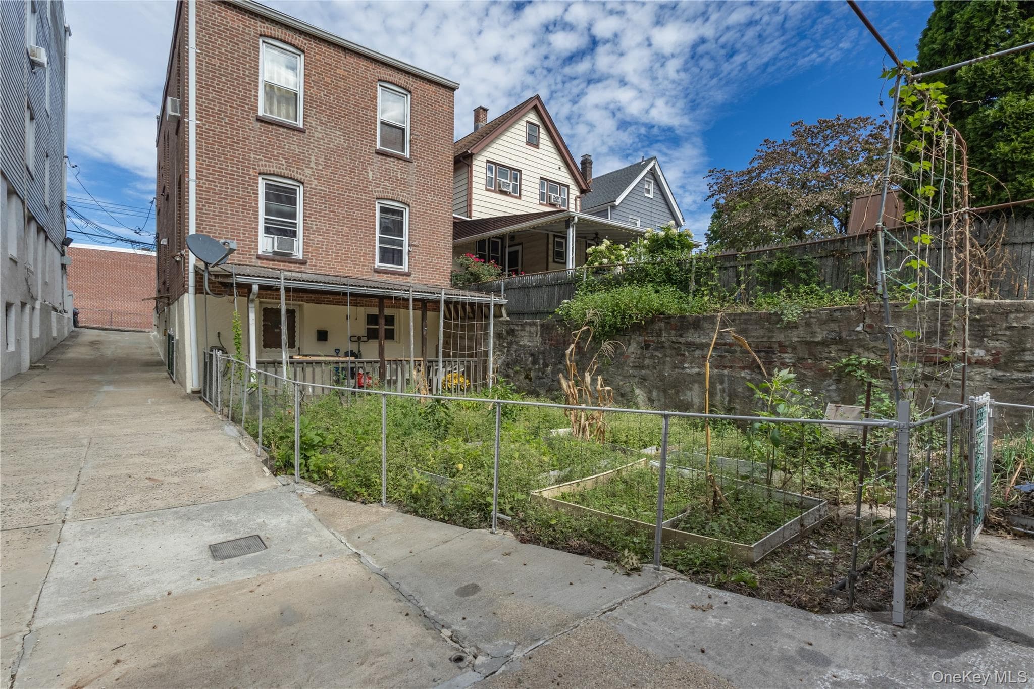 26 Villa Avenue thumbnail 25