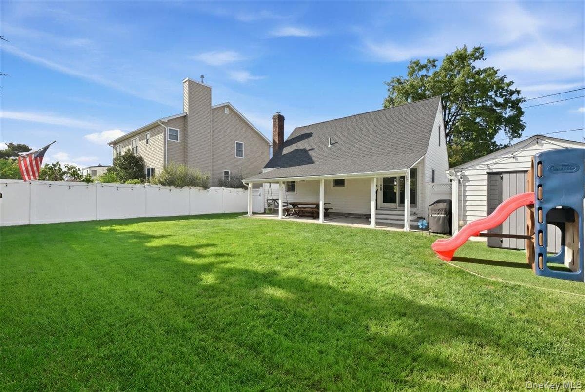 67 Raff Avenue thumbnail 28
