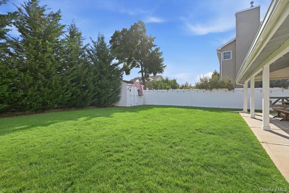67 Raff Avenue thumbnail 24